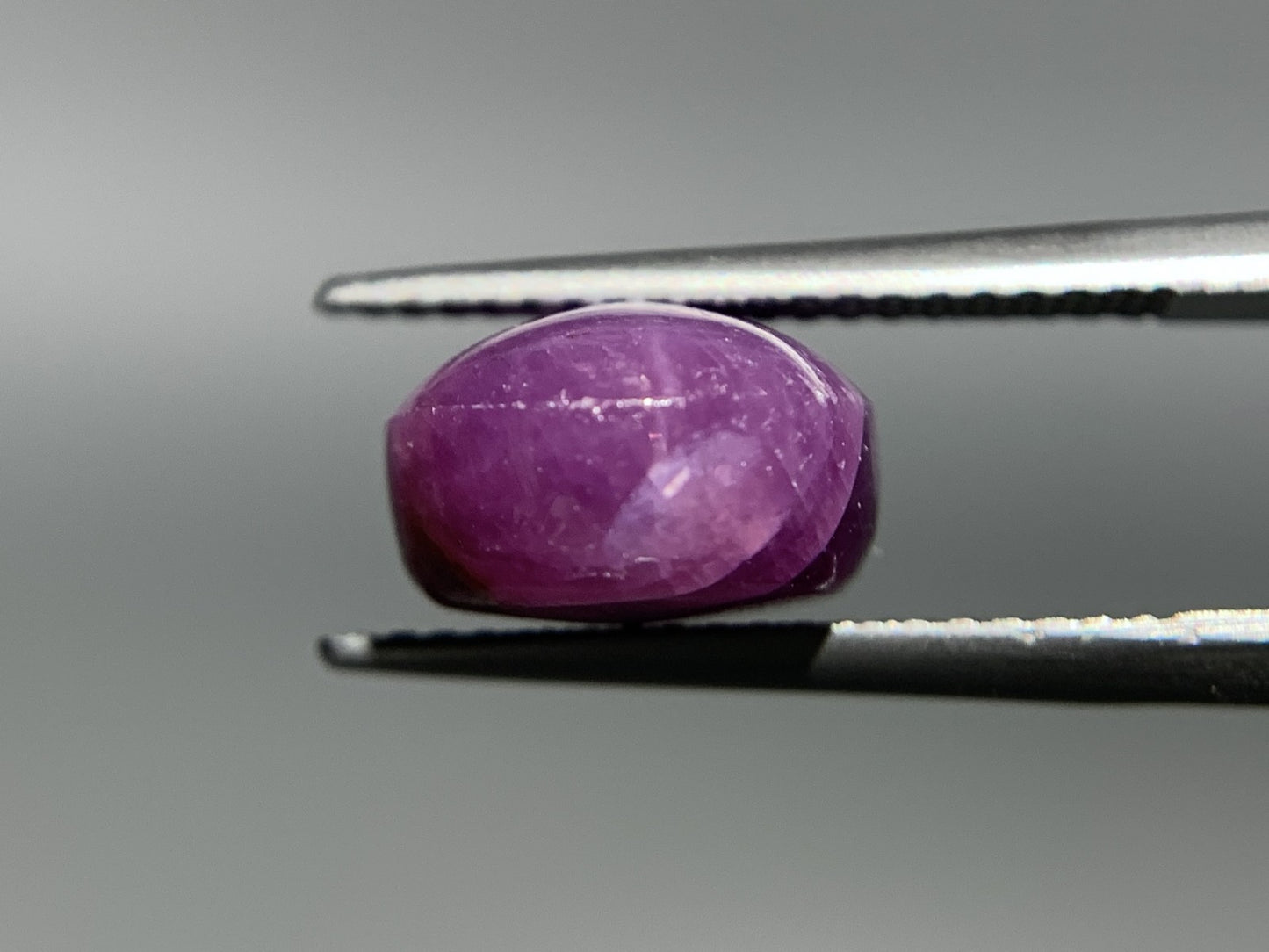 スターサファイア 8.675ct 宝石ソーティング付き  11.7㎜×9.8㎜×6.4㎜  ルース（ 裸石 ） 3320Y
