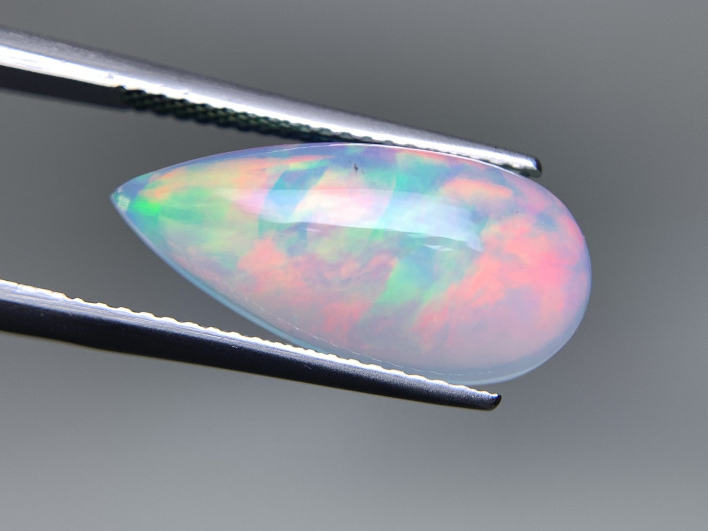 オパール 3.853ct  宝石ソーティング付き  18.7㎜×8.8㎜×4.8㎜  天然 ルース（ 裸石 ） 4554Y