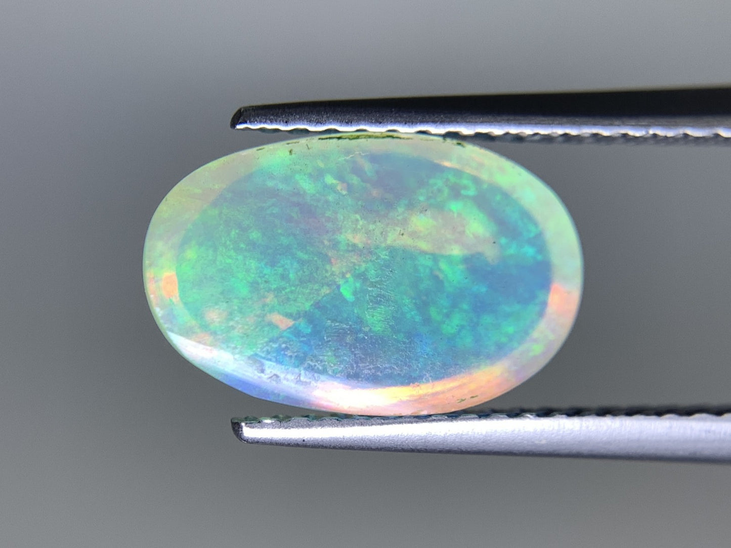 オパール 2.590ct 宝石ソーティング付き 12.2㎜×7.9㎜×4.5㎜ 天然 ルース（ 裸石 ） 4417Y