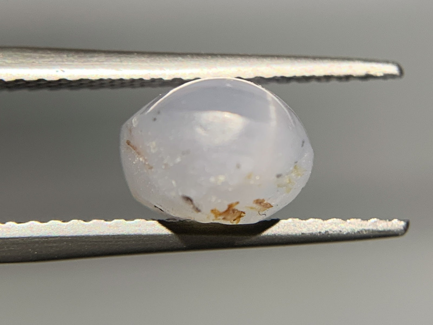 スターサファイア　4.697ct　宝石ソーティング付き　9.5㎜×8.0㎜×5.9㎜　 ルース（ 裸石 ）　 1741Y