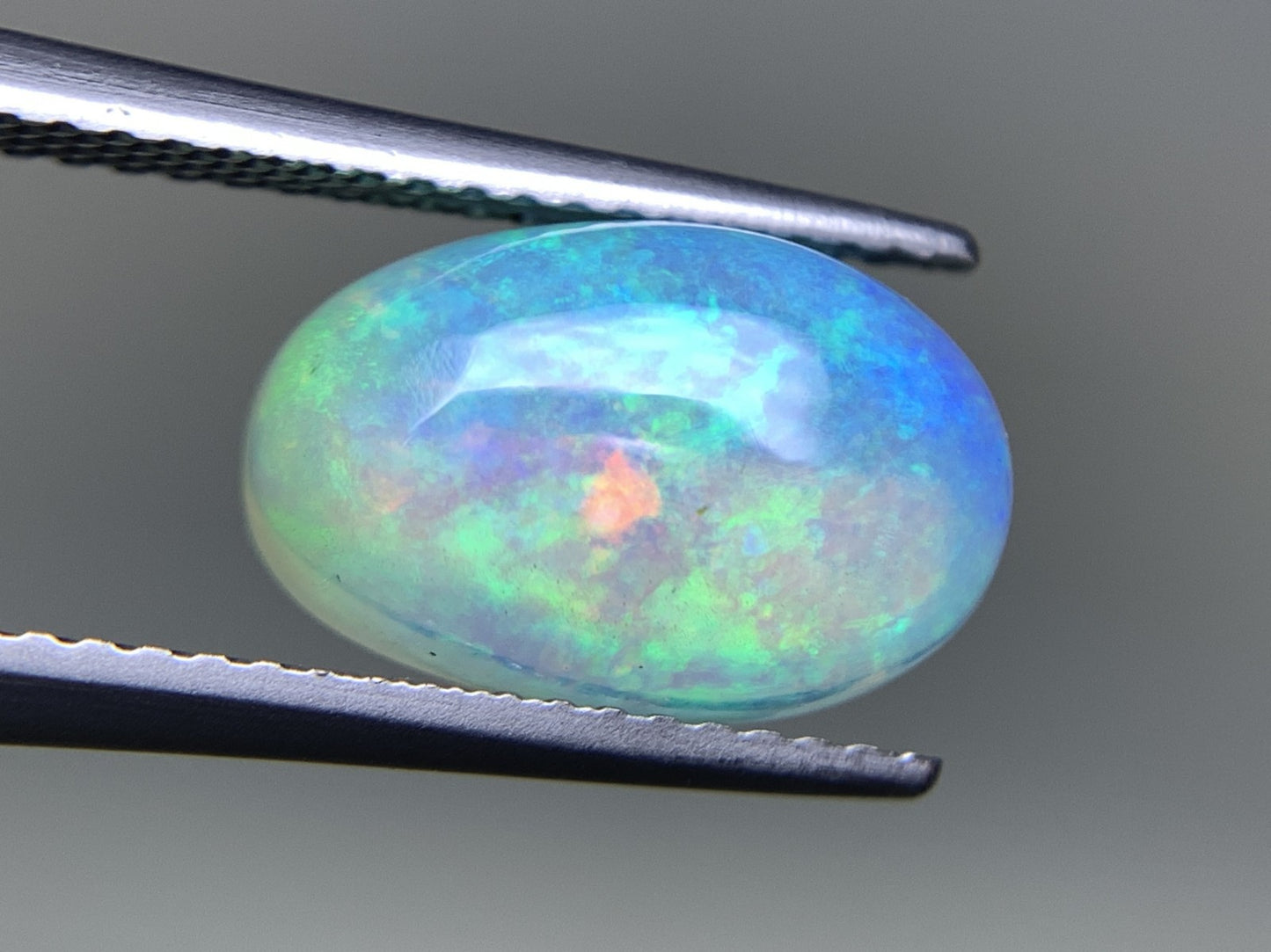 オパール 2.590ct 宝石ソーティング付き 12.2㎜×7.9㎜×4.5㎜ 天然 ルース（ 裸石 ） 4417Y