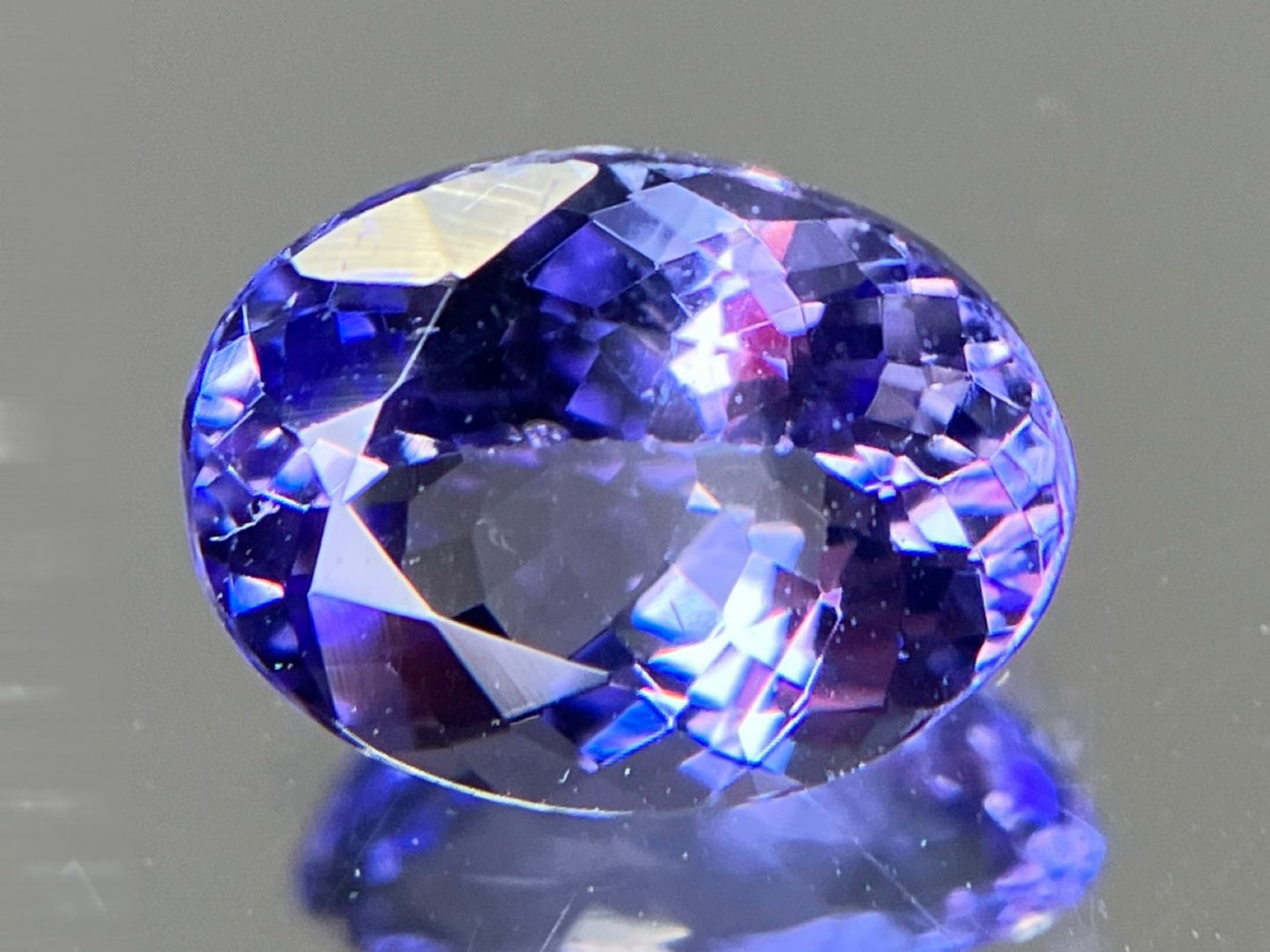 タンザナイト 天然 1.237ct 宝石ソーティング付き 7.6㎜×5.8㎜×3.6㎜ ルース（ 裸石 ） 6226YY