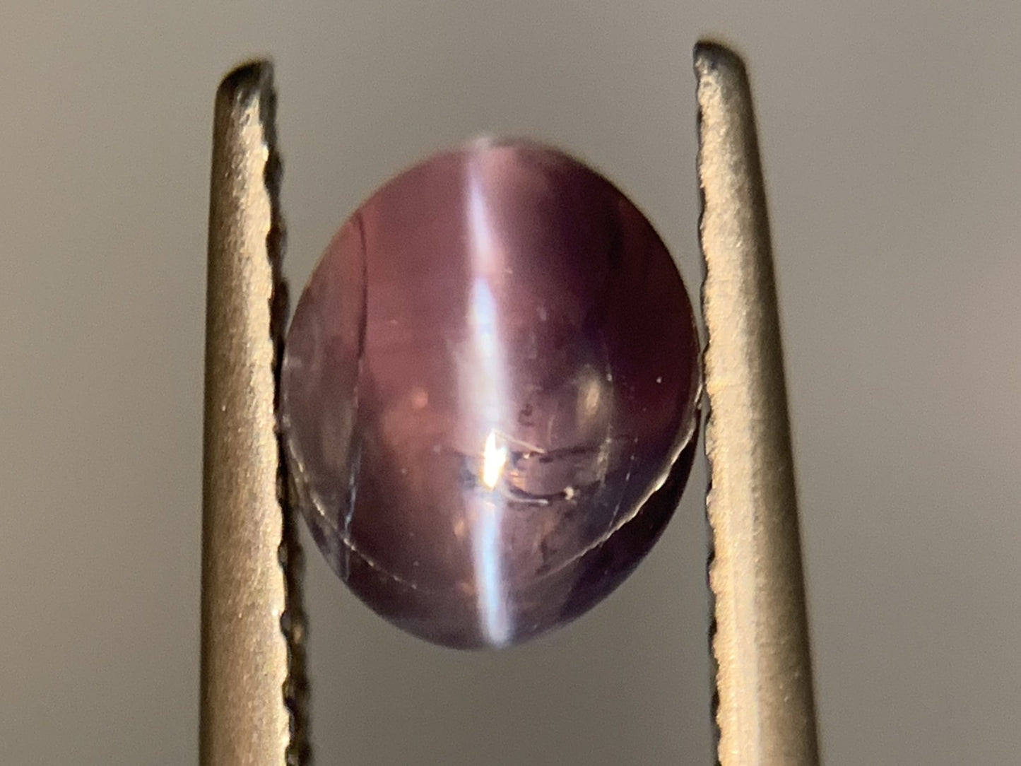 アレキサンドライトキャッツアイ 天然 1.280ct 中央宝石ソーティング付き 6.4㎜×5.3㎜×3.8㎜ ルース（ 裸石 ） 6456Y