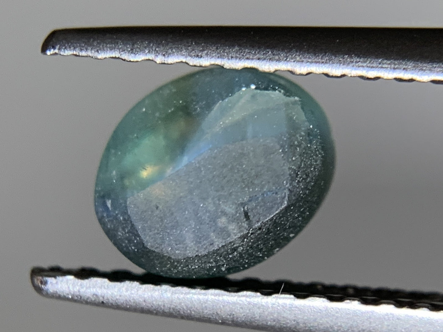 アレキサンドライトキャッツアイ 天然 1.280ct 中央宝石ソーティング付き 6.4㎜×5.3㎜×3.8㎜ ルース（ 裸石 ） 6456Y