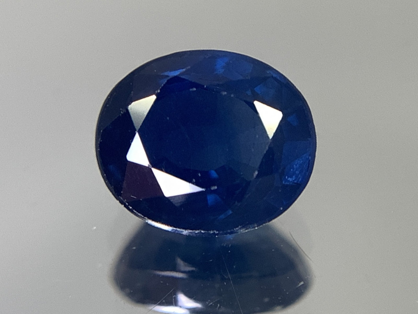 サファイア 1.345ct 宝石ソーティング付き  6.7㎜×5.8㎜×3.5㎜ ルース（ 裸石 ） 2310Y