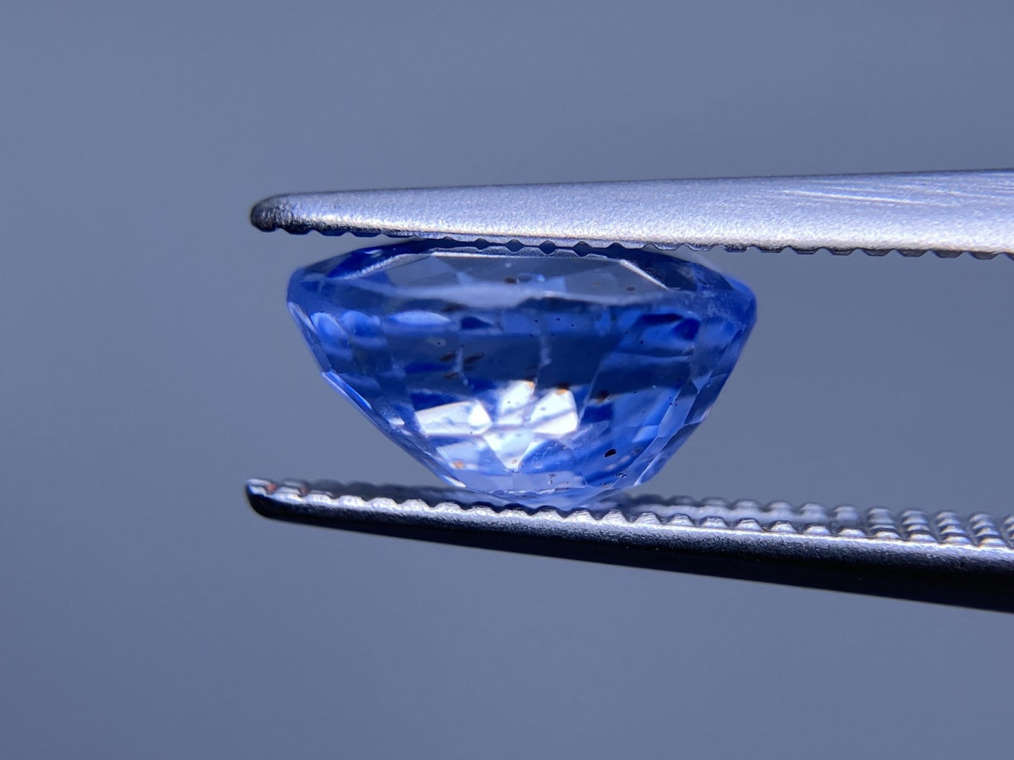 サファイア 3.19ct GIA鑑別書付き 非加熱 スリランカ産 8.75㎜×7.80㎜×5.06㎜ ルース（ 裸石 ） 3800S