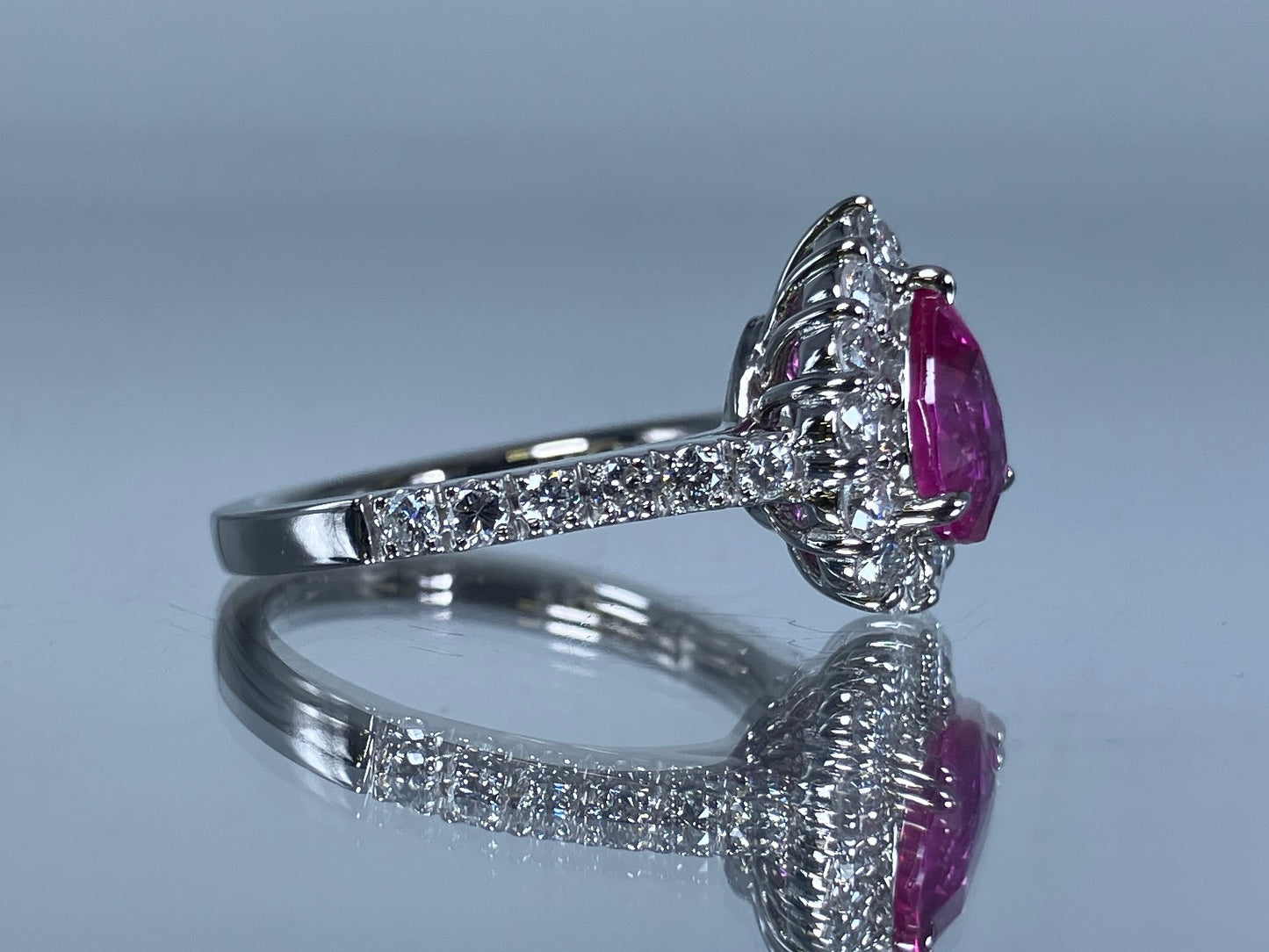 ルビー 1.14ct 非加熱 No heat GIA鑑別書 D0.70ct PT900 5.4g 指輪 （JP9号） サイズ直し無料 8384K