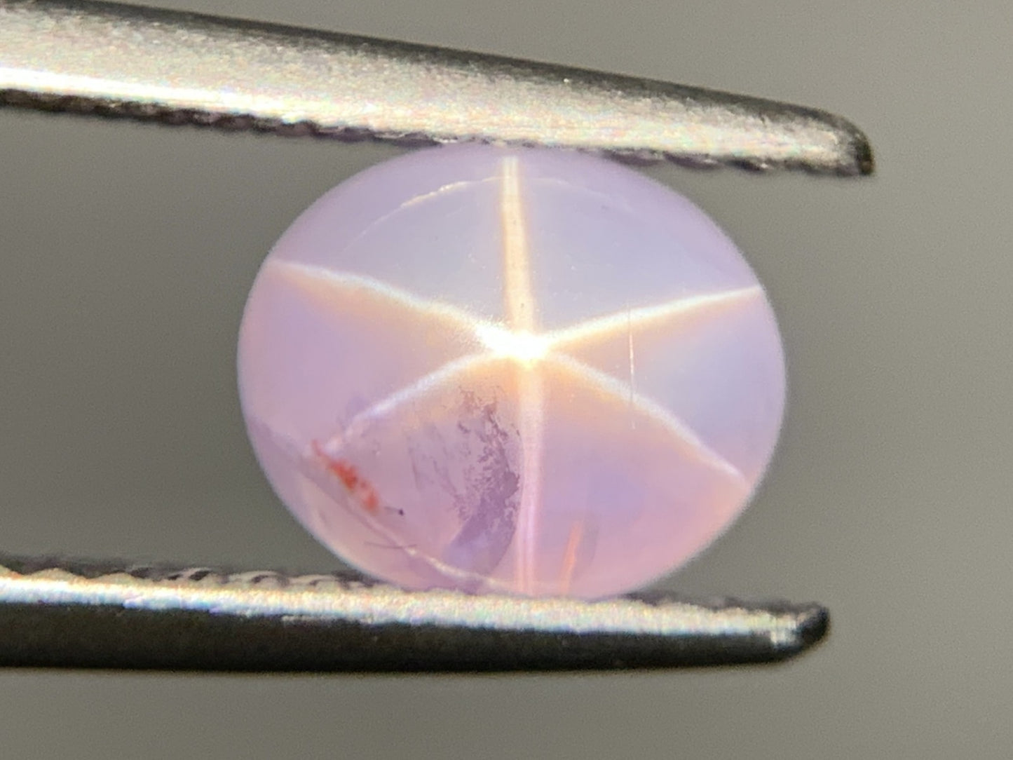 スターサファイア 2.762ct  宝石ソーティング付き  7.9㎜×6.7㎜×4.7㎜  ルース（ 裸石 ） 4119Y