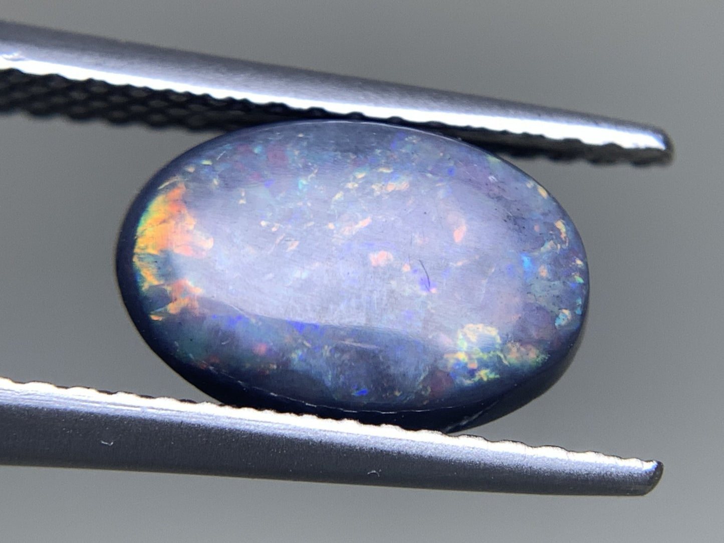 ブラックオパール 天然 1.578ct 中央宝石ソーティング付き 10.2㎜×6.9㎜×3.4㎜ ルース（ 裸石 ） 5585Y