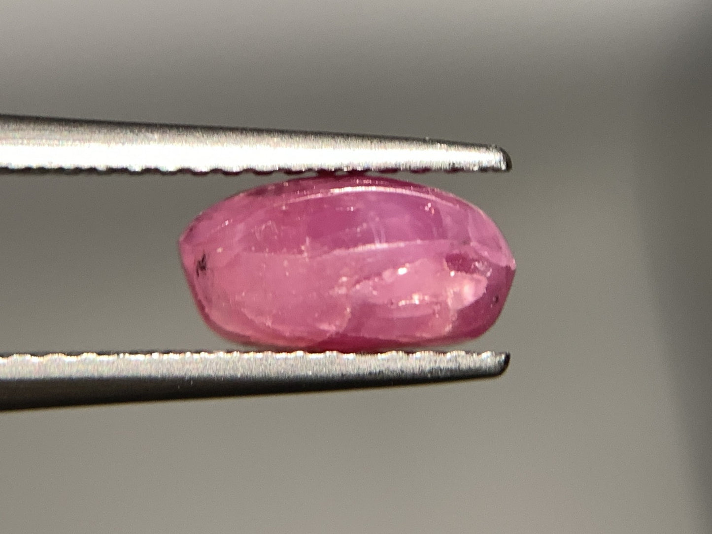 スターサファイア 3.654ct  宝石ソーティング付き  9.1㎜×7.3㎜×4.8㎜ 天然 ルース（ 裸石 ） 4700Y