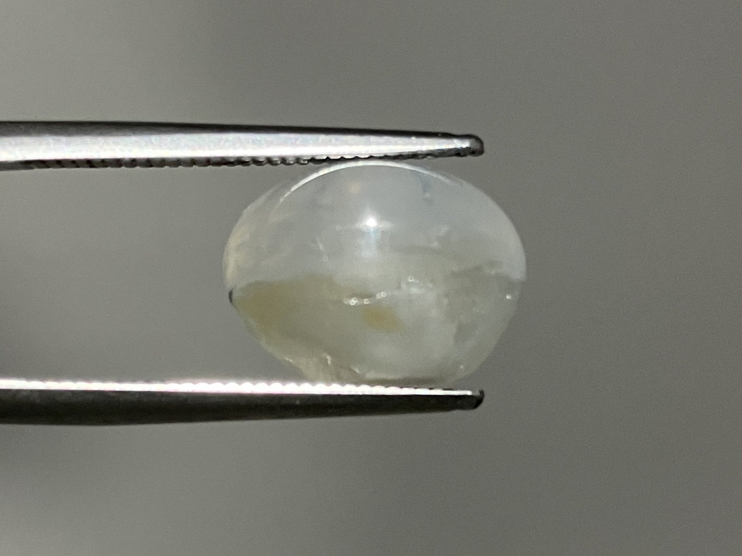 スターサファイア 天然  14.750ct  中央宝石ソーティング付き  12.6㎜×11.7㎜×9.3㎜  ルース（ 裸石 ） 6110YY