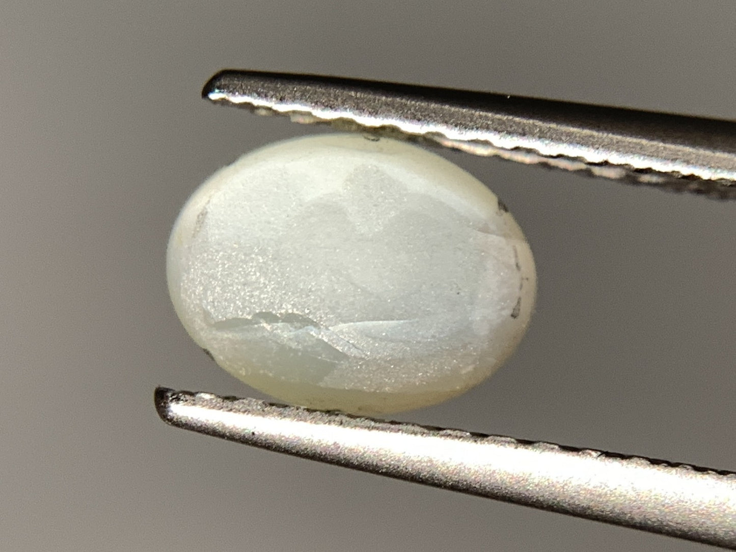 クリソベリルキャッツアイ 1.245ct  宝石ソーティング付き  7.0㎜×5.4㎜×3.3㎜ 天然 ルース（ 裸石 ） 4669Y