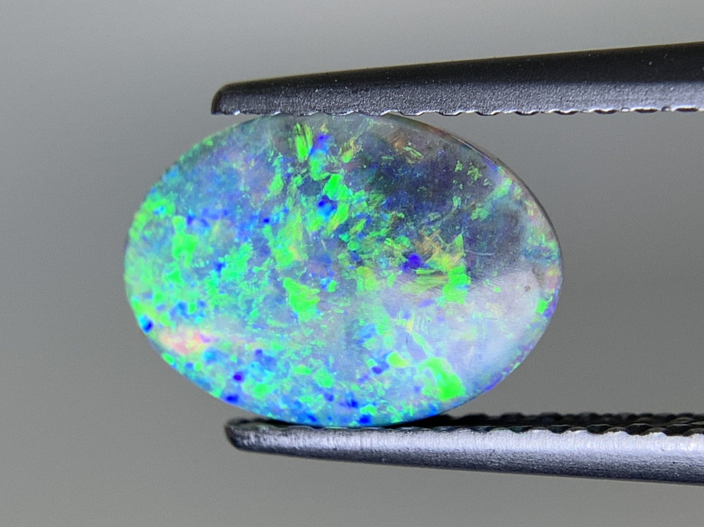 ブラックオパール 天然 1.259ct 中央宝石ソーティング付き 10.2㎜×7.3㎜×2.6㎜ ルース（ 裸石 ） 6470Y