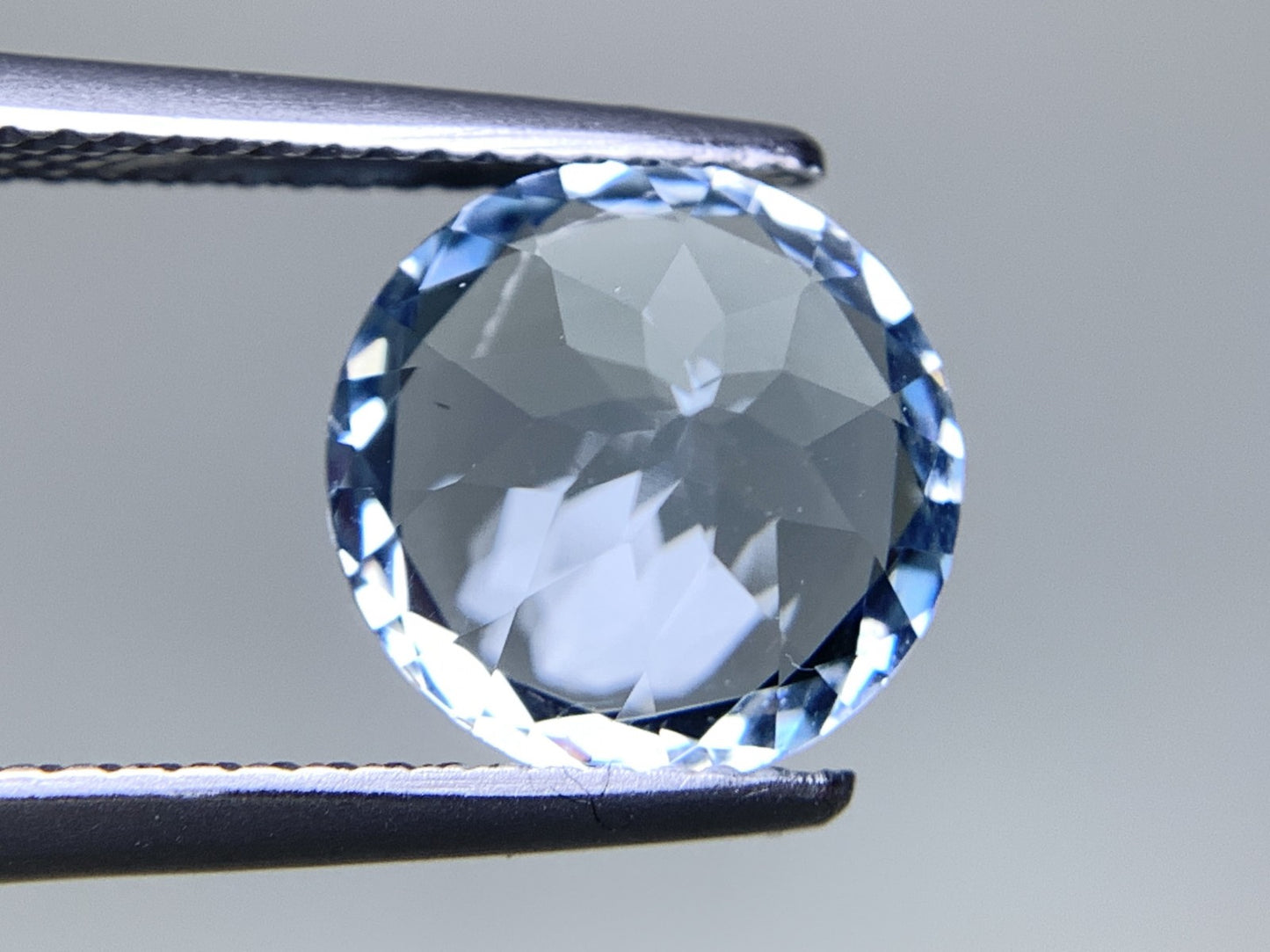 アクアマリン 天然 3.327ct 宝石ソーティング付き 10.1㎜×10.1㎜×6.2㎜ ルース（ 裸石 ） 7372Y