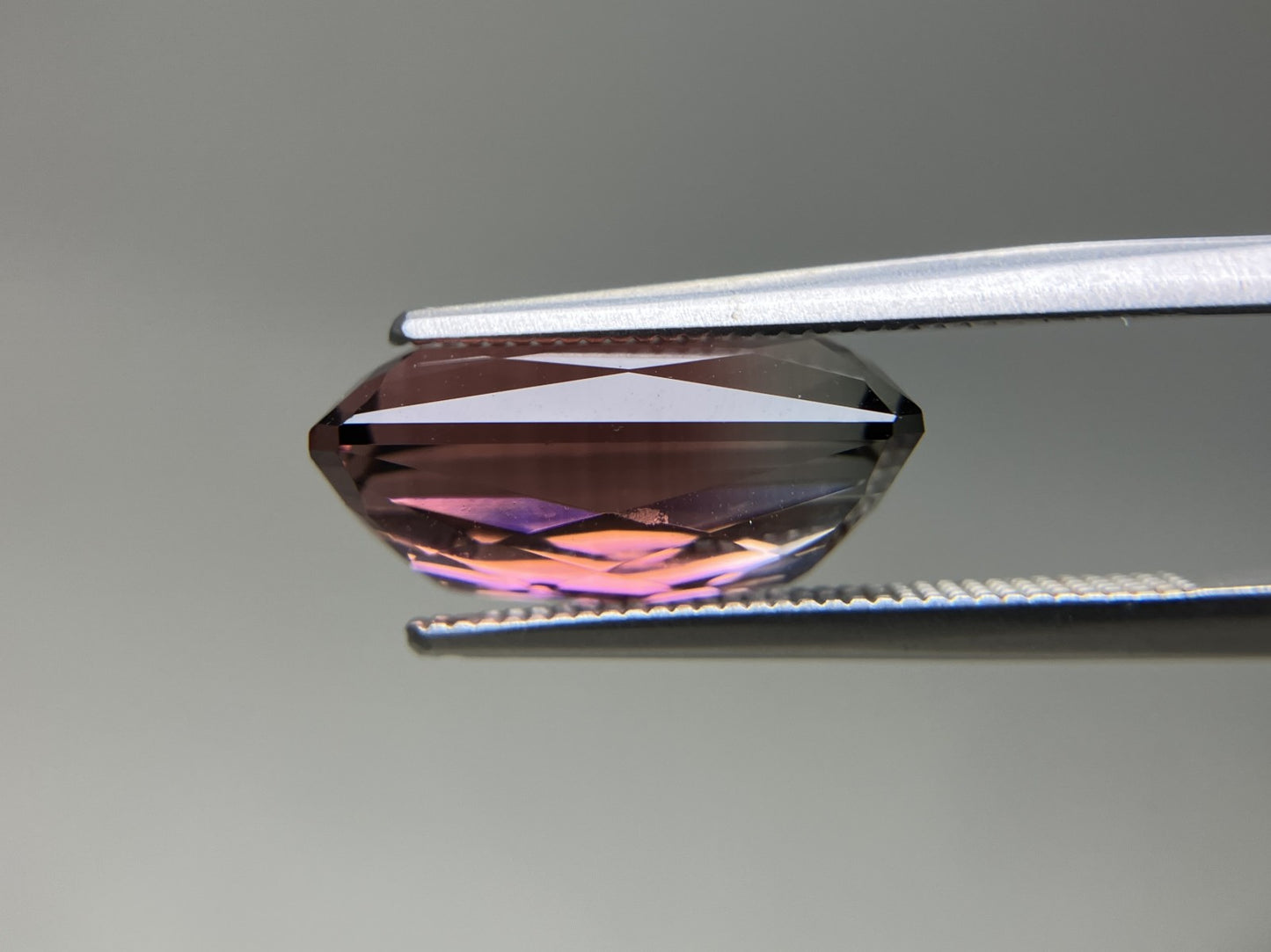 パーティーカラードトルマリン　天然 6.275ct 中央宝石ソーティング付き 14.63㎜×7.36㎜×6.62㎜ 天然 ルース（ 裸石 ） 6288YY