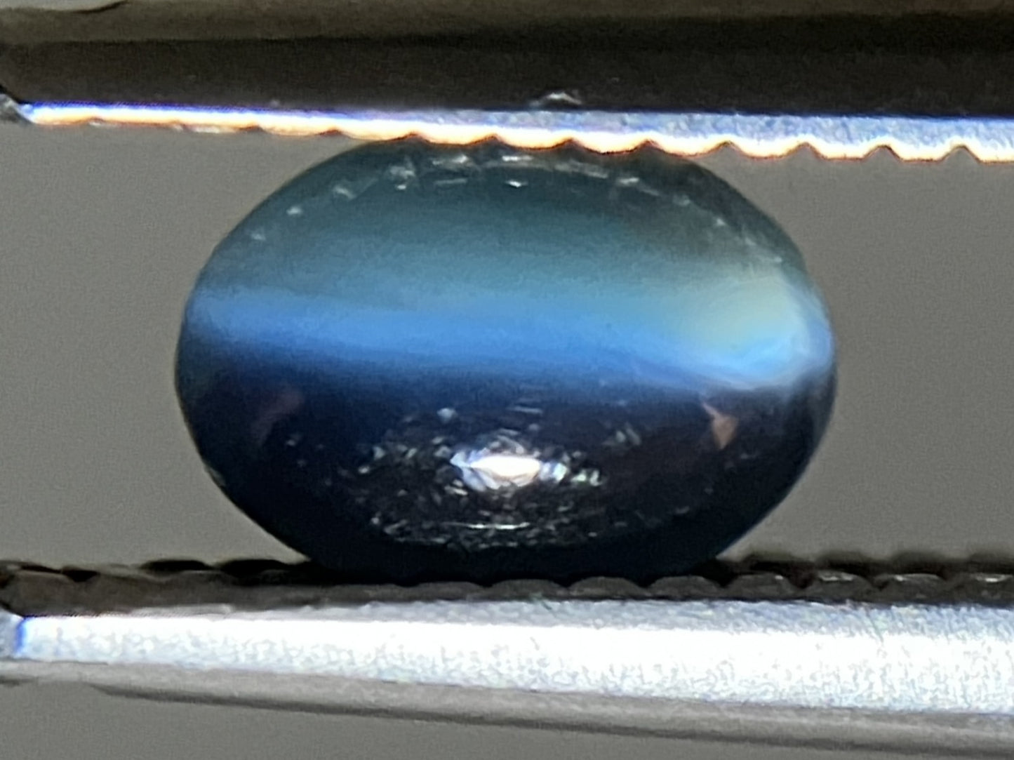 アレキサンドライトキャッツアイ 天然 0.506ct 中央宝石ソーティング付き 5.1㎜×3.7㎜×2.6㎜ ルース（ 裸石 ） 6274YY