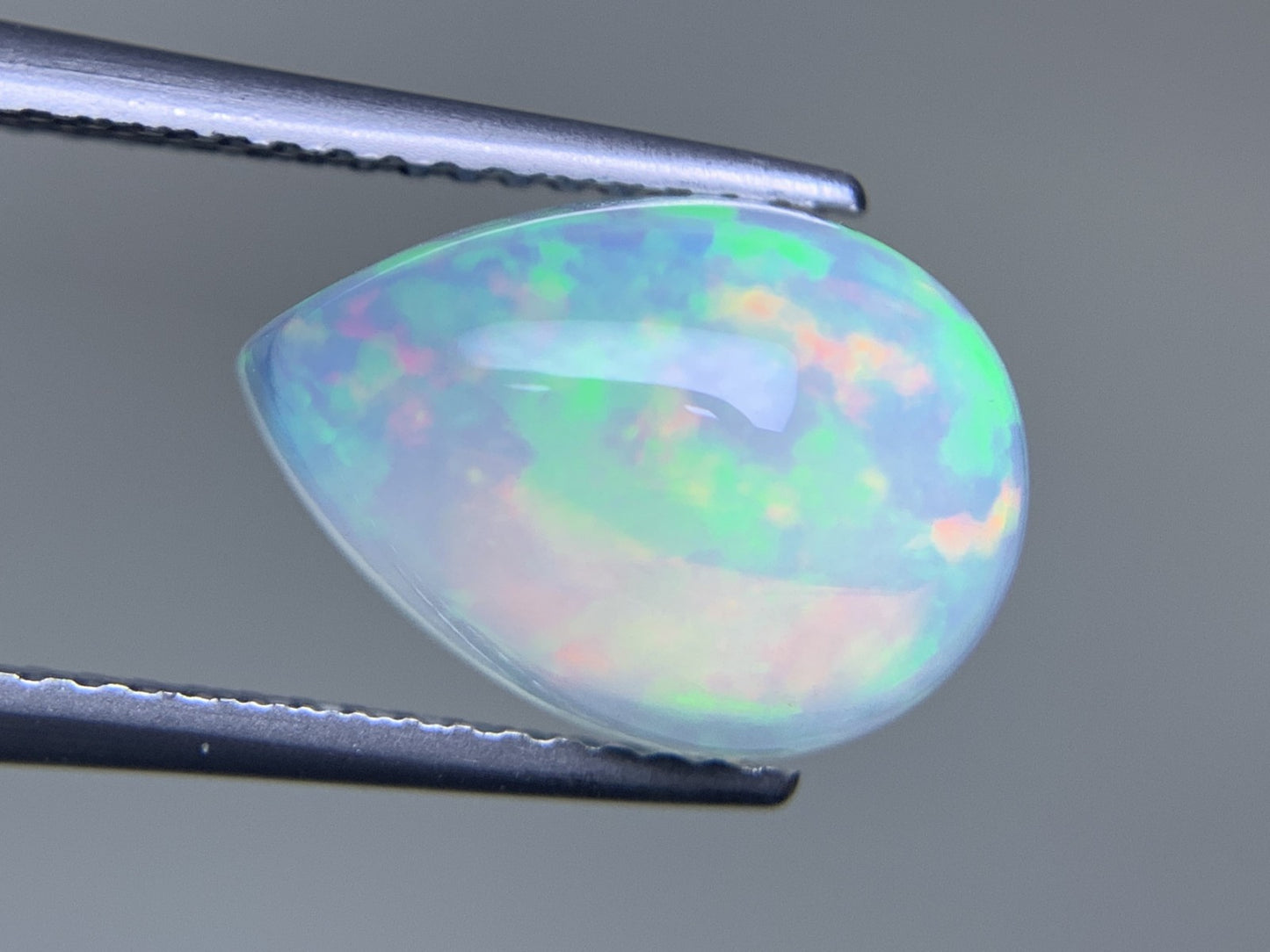 オパール 3.631ct  宝石ソーティング付き  13.0㎜×9.1㎜×6.2㎜  ルース（ 裸石 ） 4336Y