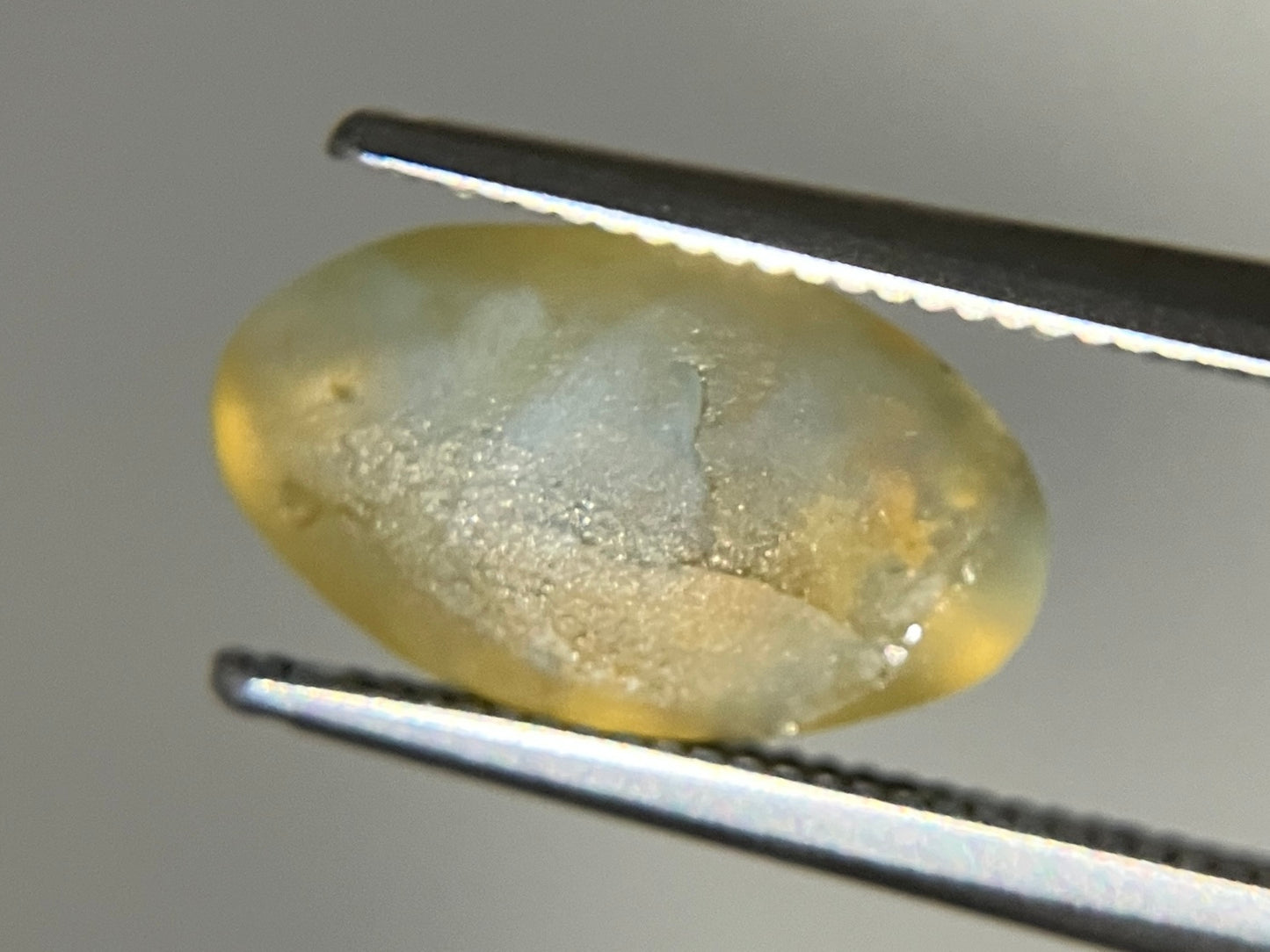 クリソベリルキャッツアイ 天然 6.208ct 中央宝石ソーティング付き 12.6㎜×7.4㎜×7.3㎜ ルース（ 裸石 ） 6234YY