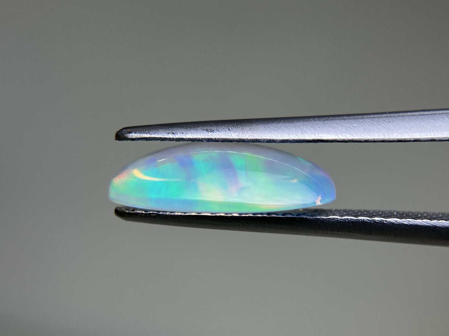 オパール 2.134ct 宝石ソーティング付き  13.3㎜×7.5㎜×4.0㎜  ルース（ 裸石 ） 3963YY