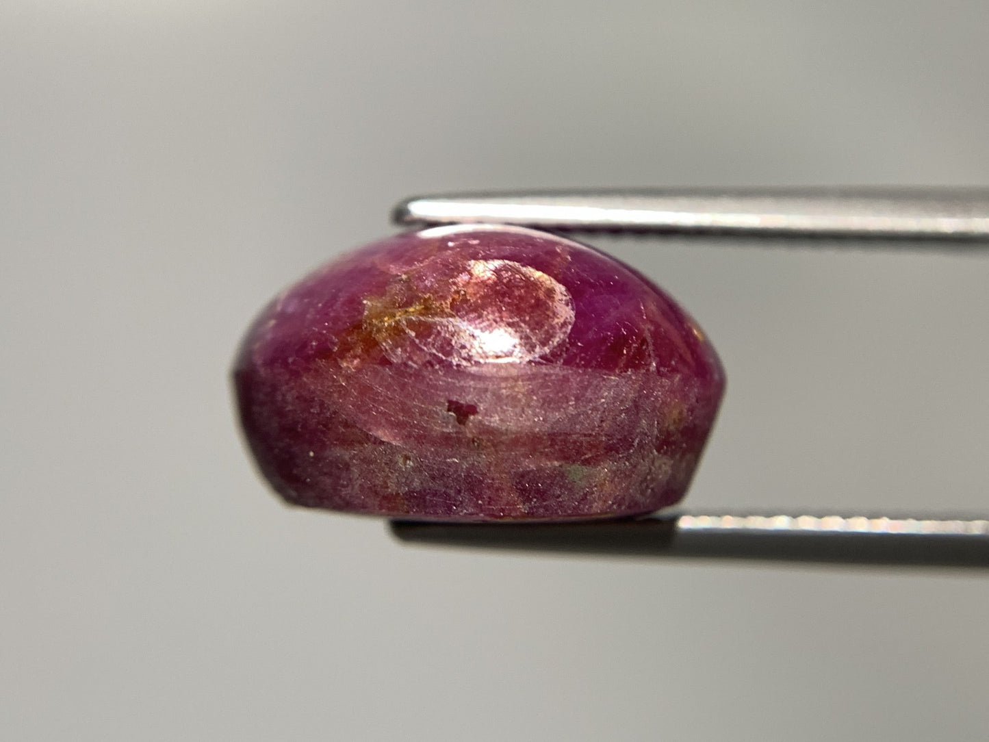 スタールビー 天然 24.828ct 宝石ソーティング付き 15.7㎜×14.6㎜×9.5㎜ ルース（ 裸石 ） 7402Y