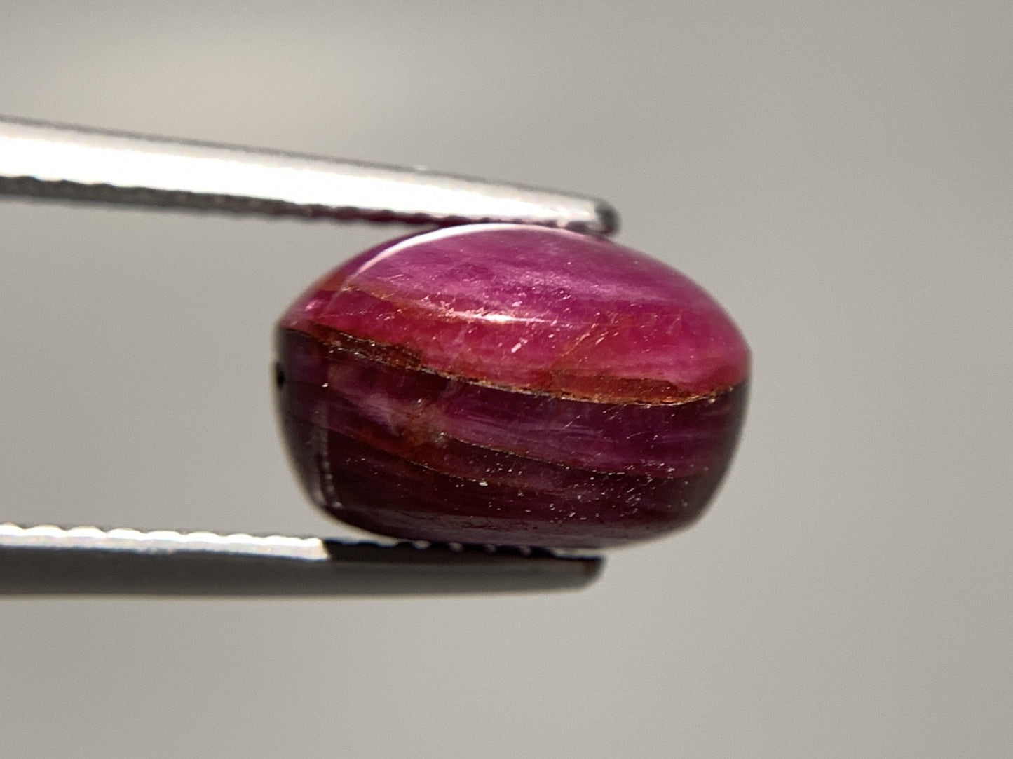 スタールビー 天然 10.203ct 宝石ソーティング付き 11.6㎜×9.8㎜×7.7㎜ ルース（ 裸石 ） 7407Y
