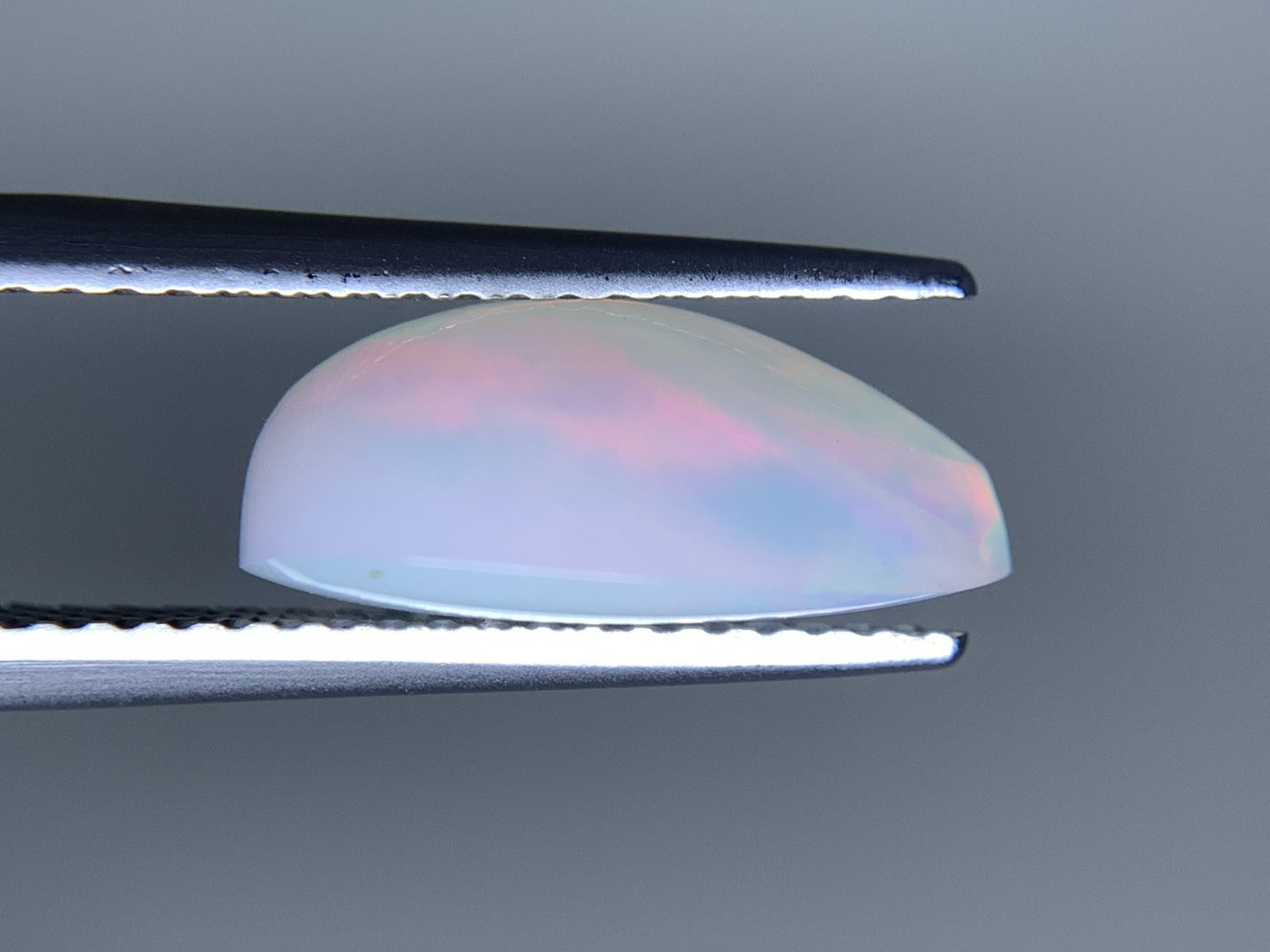 オパール 天然  2.595ct  宝石ソーティング付き  13.1㎜×9.1㎜×5.5㎜ ルース（ 裸石 ）  5141Y