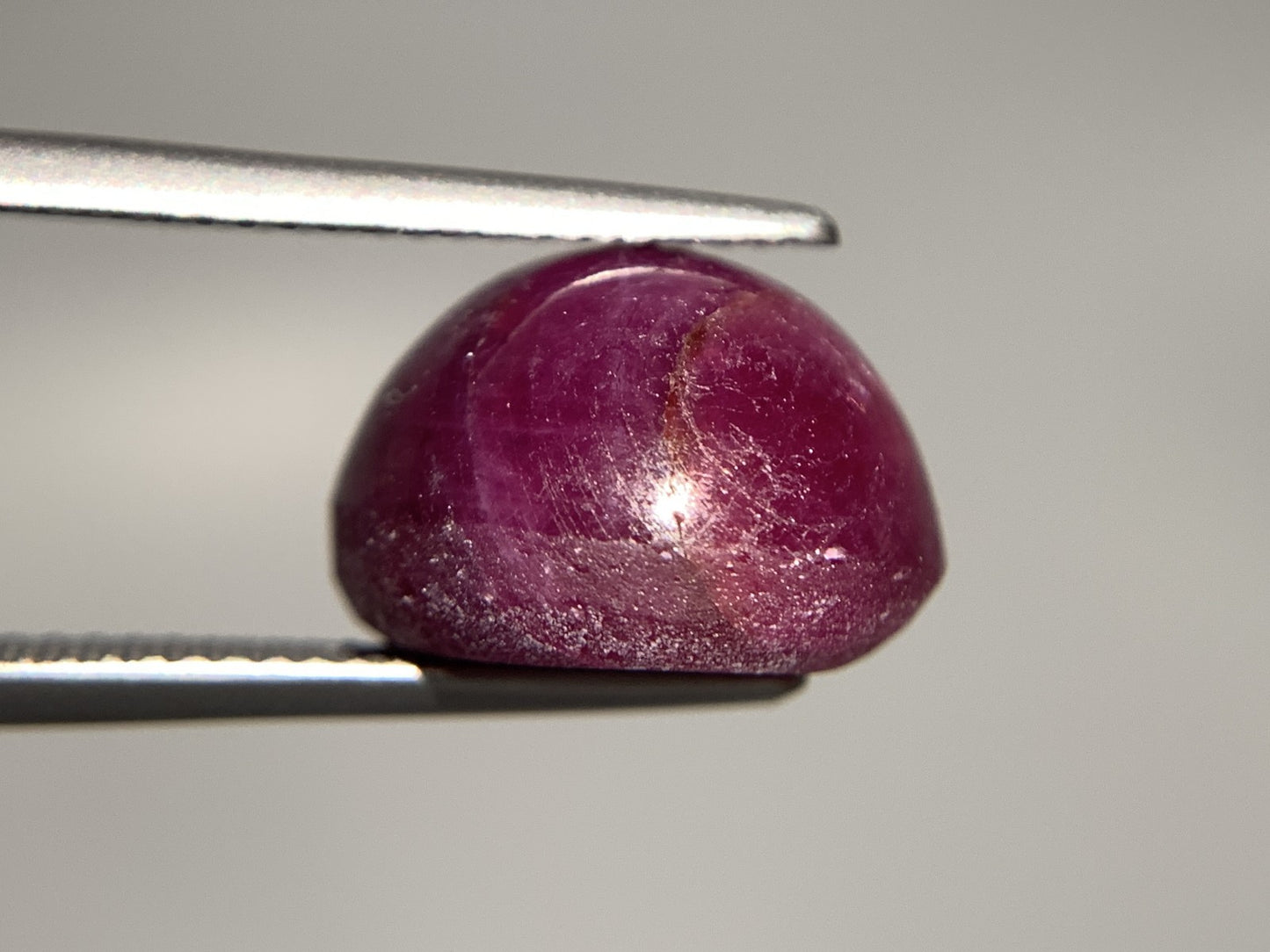 スタールビー 天然 19.585ct 宝石ソーティング付き 14.1㎜×13.9㎜×9.3㎜ ルース（ 裸石 ） 7408Y