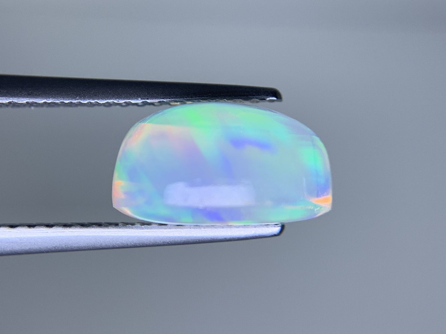 オパール 3.367ct 宝石ソーティング付き 11.1㎜×9.1㎜×6.1㎜ ルース（ 裸石 ） 4346Y