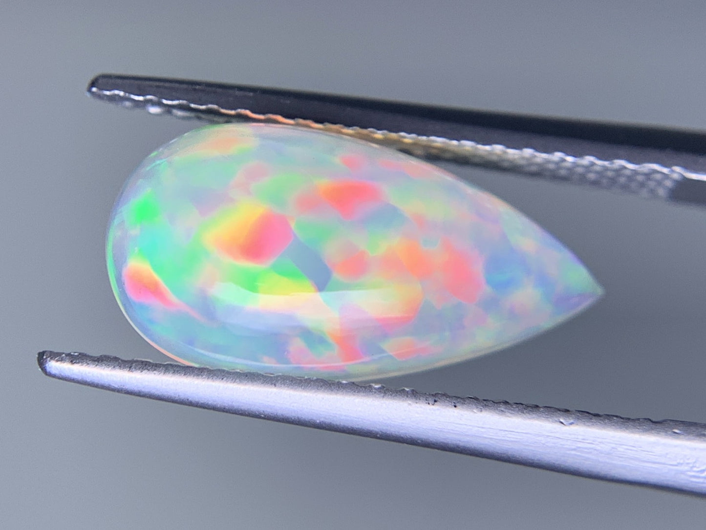 オパール 1.845ct 宝石ソーティング付き 14.1㎜×7.2㎜×4.0㎜ ルース（ 裸石 ） 3361Y