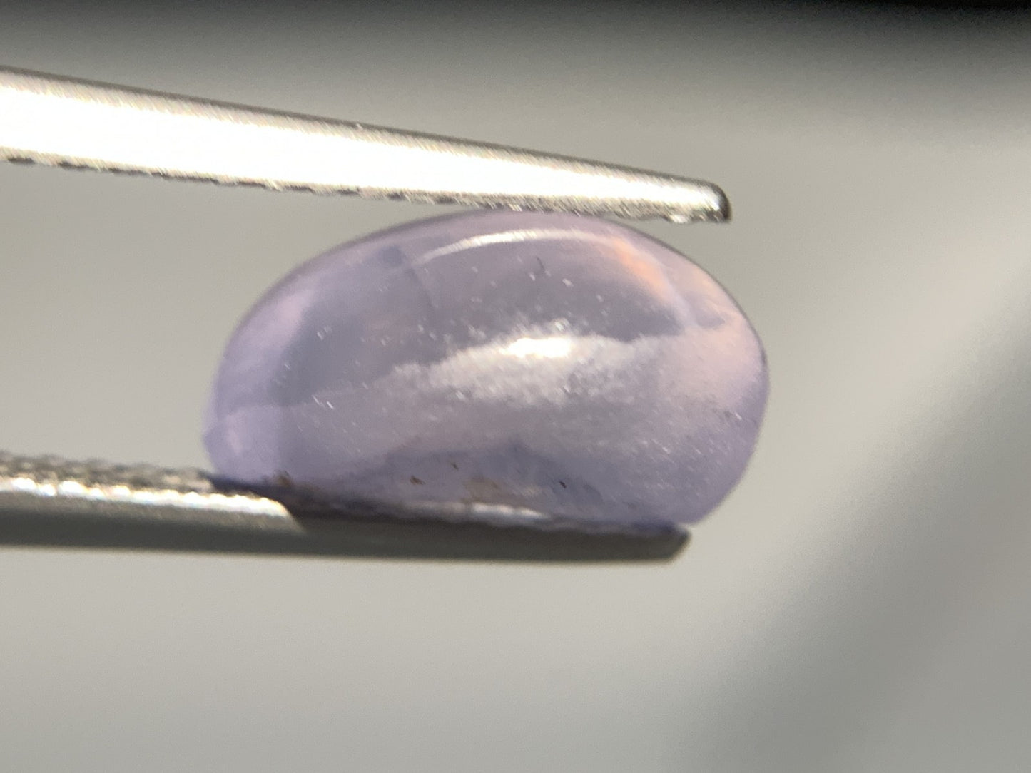 スターサファイア  天然  5.182ct  中央宝石ソーティング付き  10.3㎜×8.2㎜×5.5㎜   ルース（ 裸石 ） 5538Y