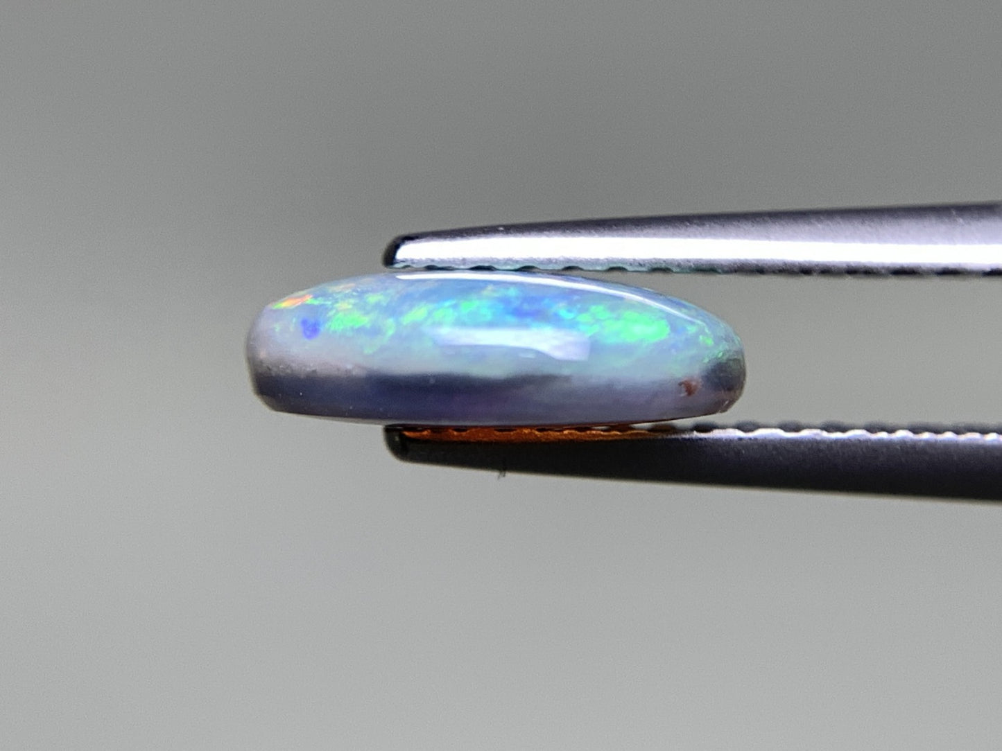ブラックオパール 1.485ct 宝石ソーティング付き 9.7㎜×7.7㎜×2.9㎜ 天然 ルース（ 裸石 ） 4766Y