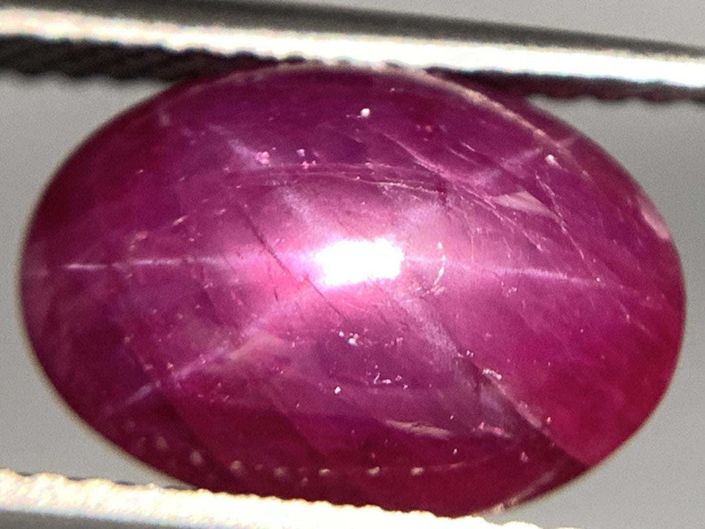 スタールビー 天然  7.229ct  宝石ソーティング付き  11.4㎜×8.1㎜×6.8㎜ ルース（ 裸石 ）  5641Y