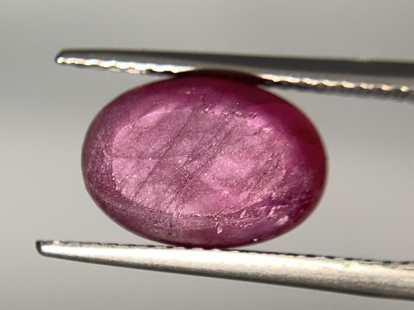 スタールビー 天然  7.229ct  宝石ソーティング付き  11.4㎜×8.1㎜×6.8㎜ ルース（ 裸石 ）  5641Y