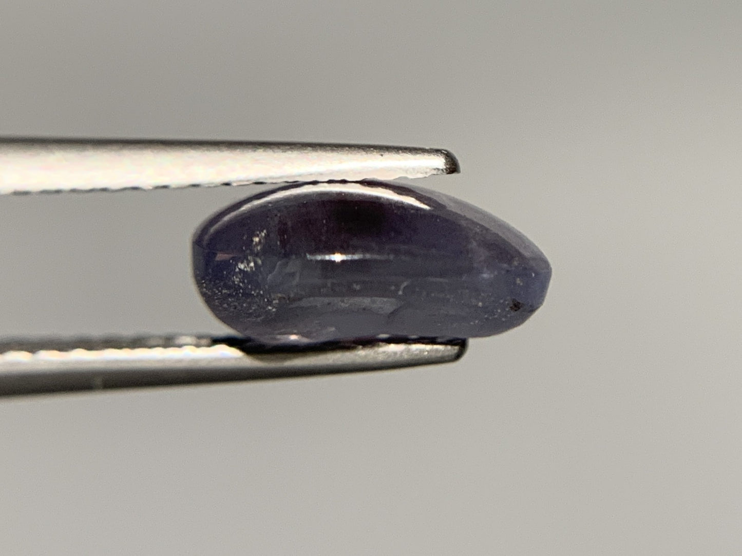 スターサファイア　3.128ct　宝石ソーティング付き　9.5㎜×7.3㎜×4.3㎜　 ルース（ 裸石 ）　 1771Y