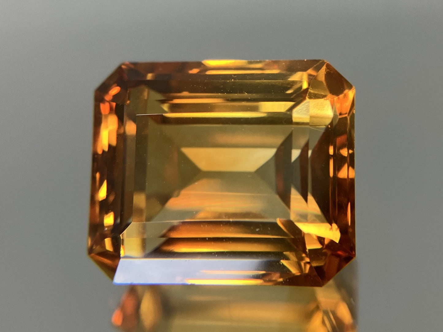 シトリン 天然 16.070ct 宝石ソーティング付き 16.3㎜×13.5㎜×9.7㎜ ルース（ 裸石 ） 6438YY