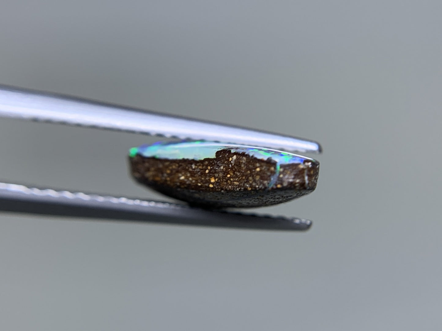 ボルダーオパール 天然 4.606ct 宝石ソーティング付き 17.7㎜×10.4㎜×3.9㎜ ルース（ 裸石 ） 8349Y