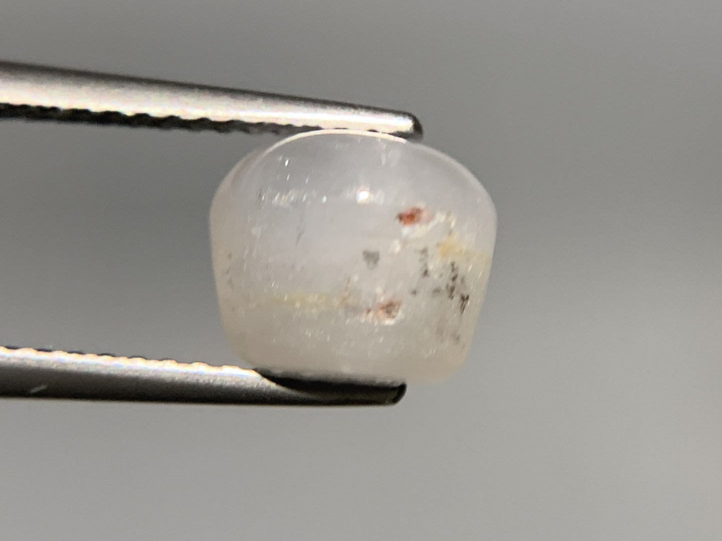 スターサファイア　4.828ct　宝石ソーティング付き　8.0㎜×7.5㎜×6.8㎜　 ルース（ 裸石 ）　 1781Y