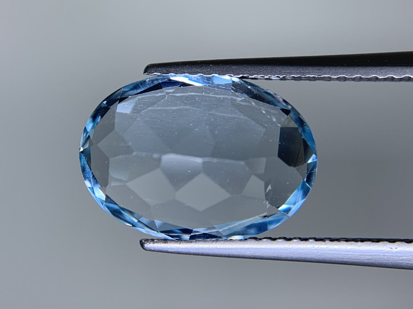 ブルートパーズ 天然 6.977ct 宝石ソーティング付き 14.0㎜×10.0㎜×6.3㎜ ルース（ 裸石 ） 6678Y