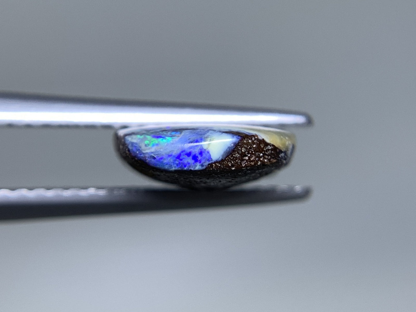 ボルダーオパール 天然 3.196ct 宝石ソーティング付き 13.4㎜×9.0㎜×3.1㎜ ルース（ 裸石 ） 7494Y