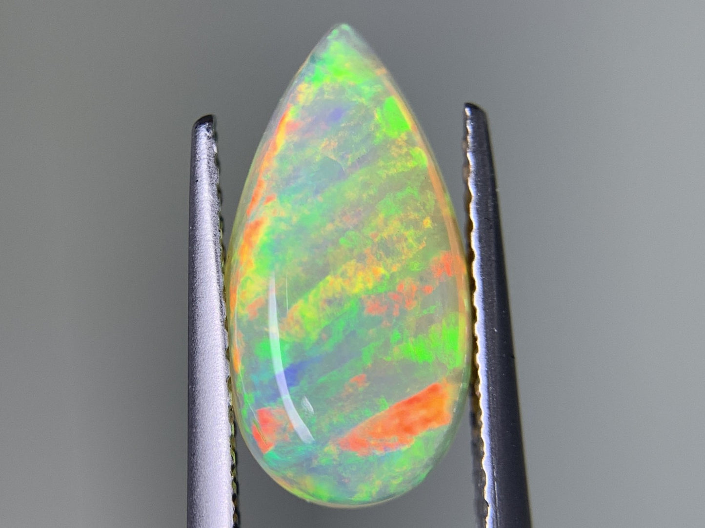 オパール 1.650ct 宝石ソーティング付き  14.0㎜×7.1㎜×3.2㎜  ルース（ 裸石 ） 3357Y