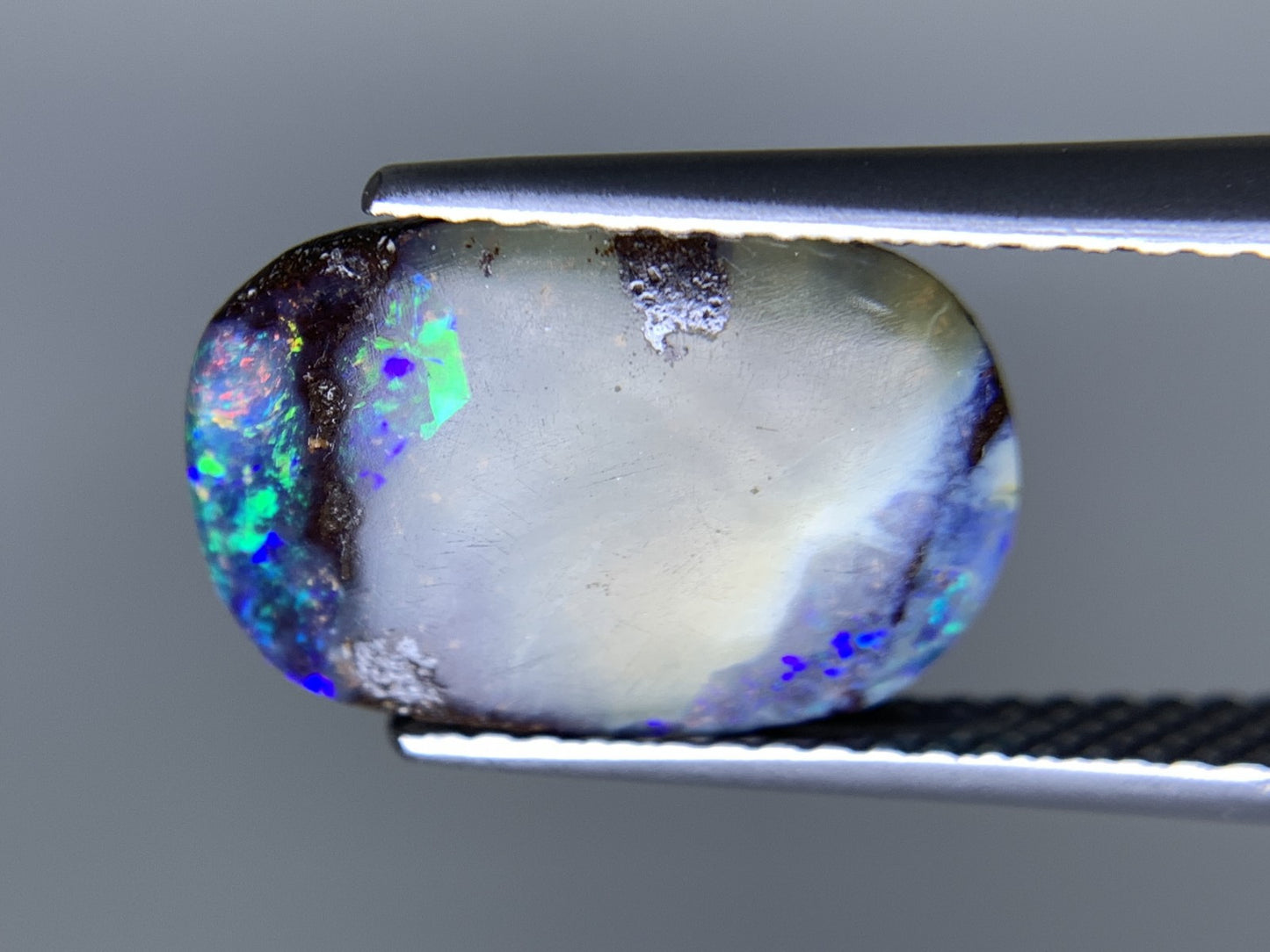 ボルダーオパール 天然 3.196ct 宝石ソーティング付き 13.4㎜×9.0㎜×3.1㎜ ルース（ 裸石 ） 7494Y
