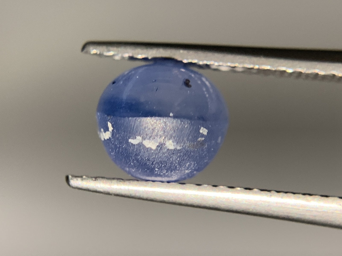 スターサファイア 3.868ct  宝石ソーティング付き  7.9㎜×7.1㎜×6.3㎜  ルース（ 裸石 ） 4189Y