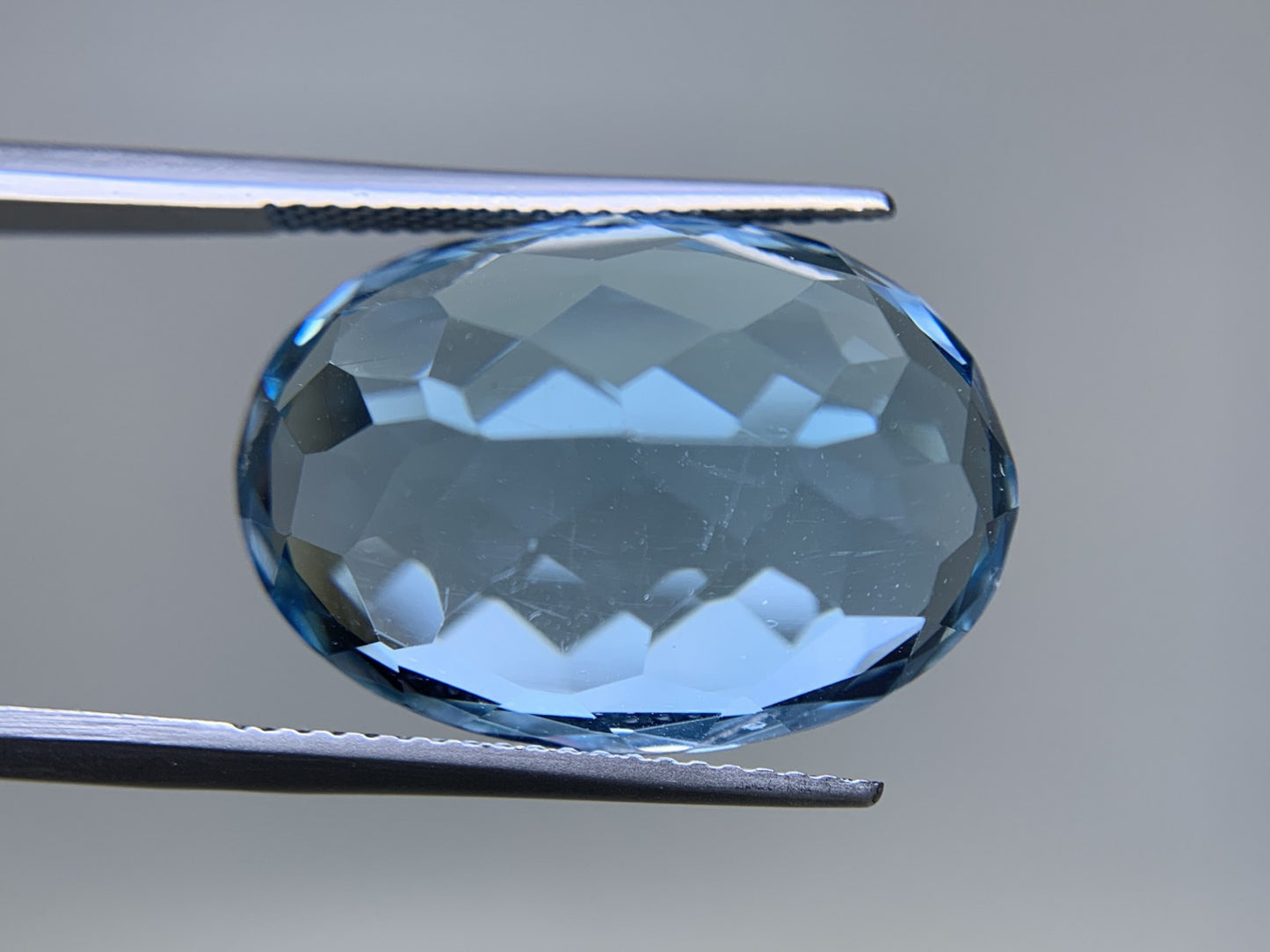 ブルートパーズ 天然 26.285ct 宝石ソーティング付き 20.9㎜×14.8㎜×10.6㎜ ルース（ 裸石 ） 6671Y