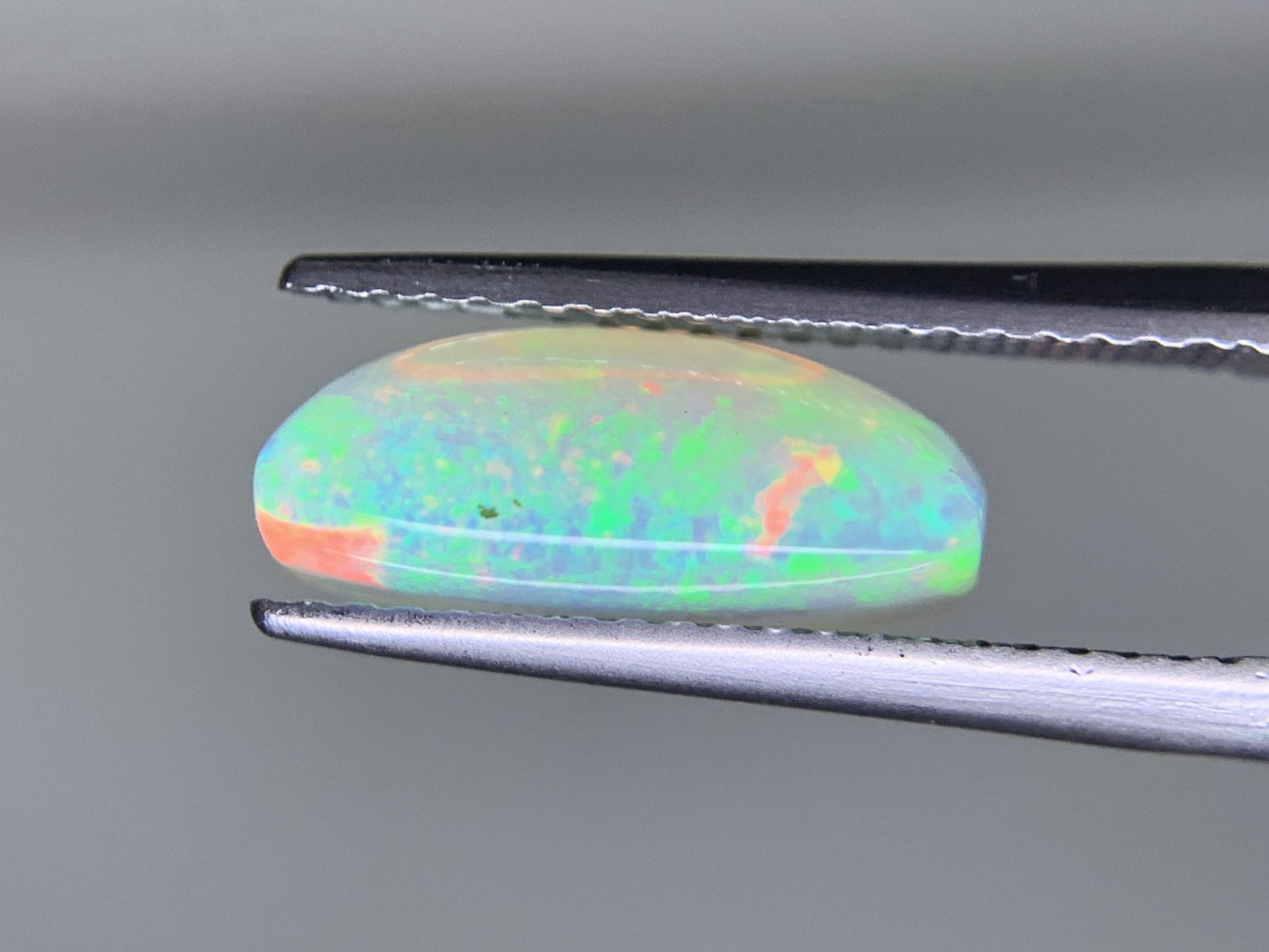 オパール 2.673ct 宝石ソーティング付き  12.6㎜×7.0㎜×5.2㎜  ルース（ 裸石 ） 3348Y