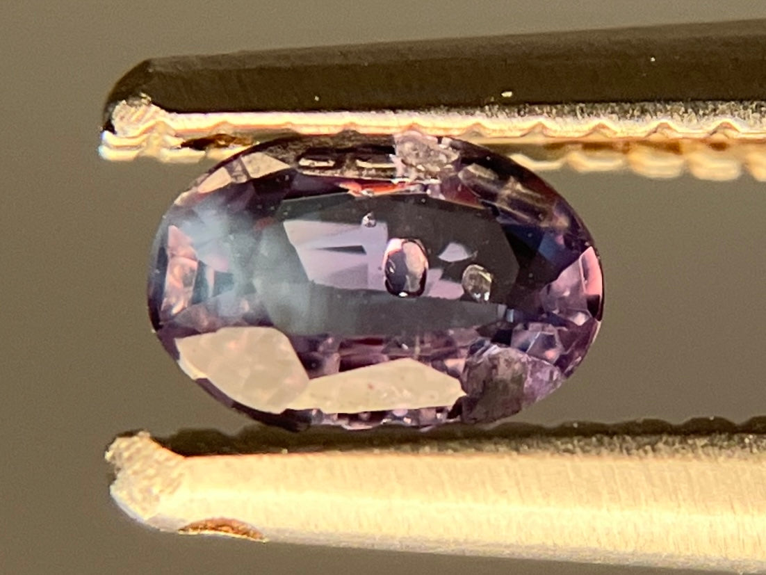 アレキサンドライト 天然 0.180ct 中央宝石ソーティング付き 4.41㎜×3.13㎜×1.60㎜ ルース（ 裸石 ） 6338YY