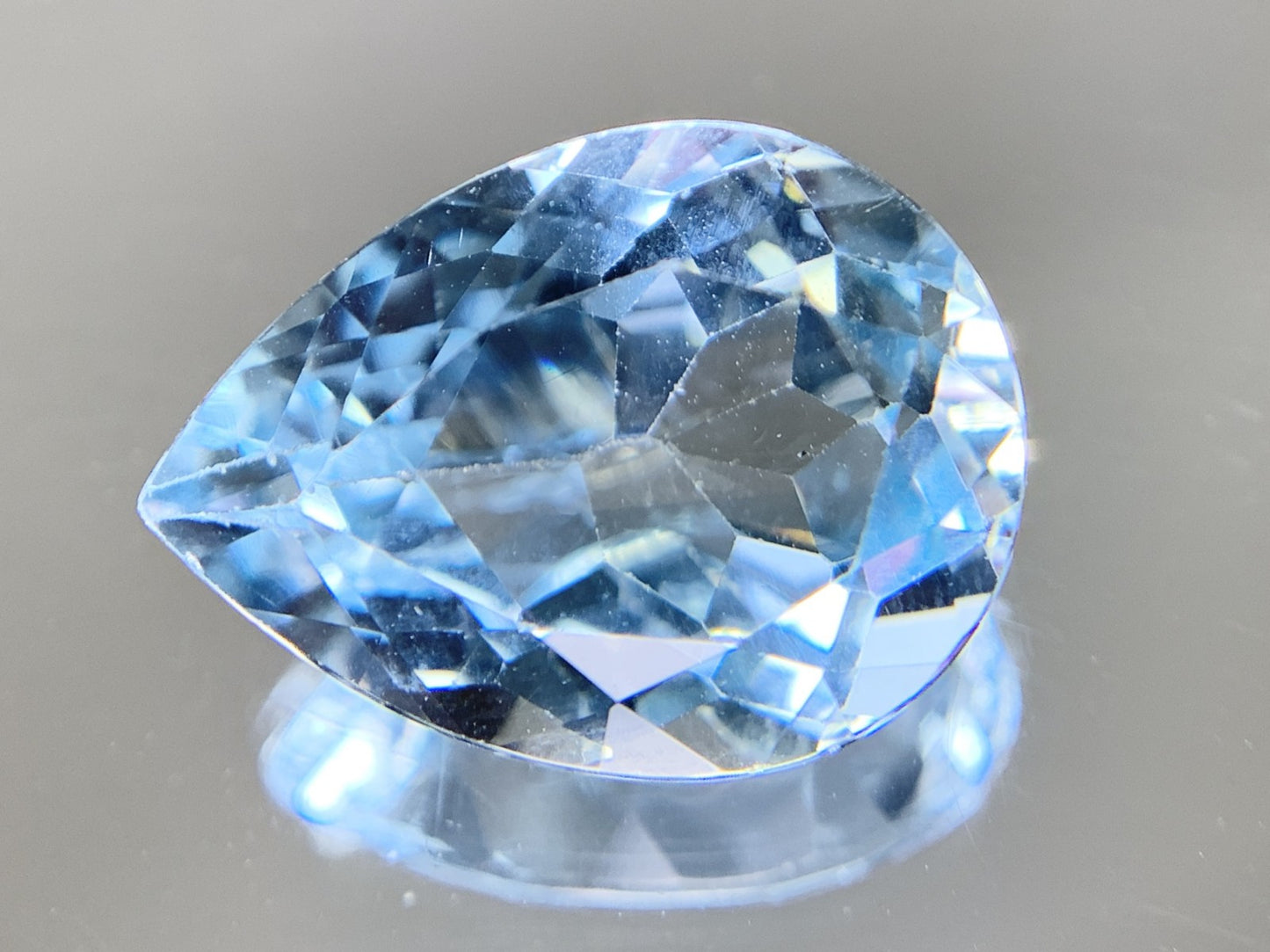 ブルートパーズ 天然 10.032ct 宝石ソーティング付き 16.0㎜×12.0㎜×7.4㎜ ルース（ 裸石 ） 6675Y