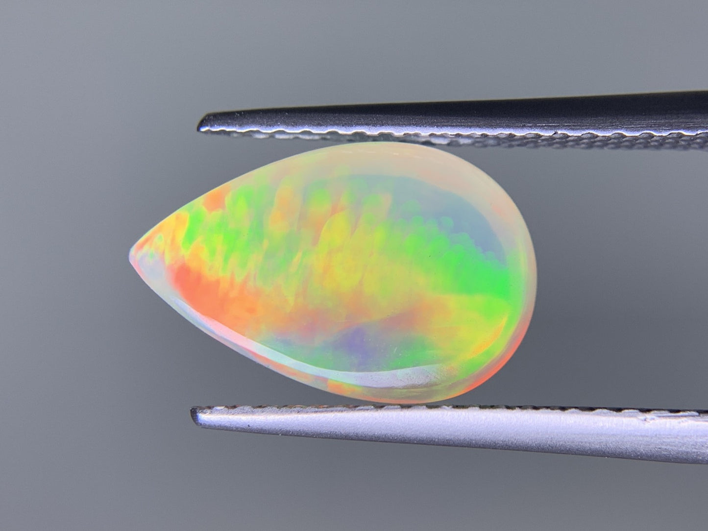 オパール 3.228ct 宝石ソーティング付き  13.2㎜×8.5㎜×6.1㎜  ルース（ 裸石 ） 3372Y