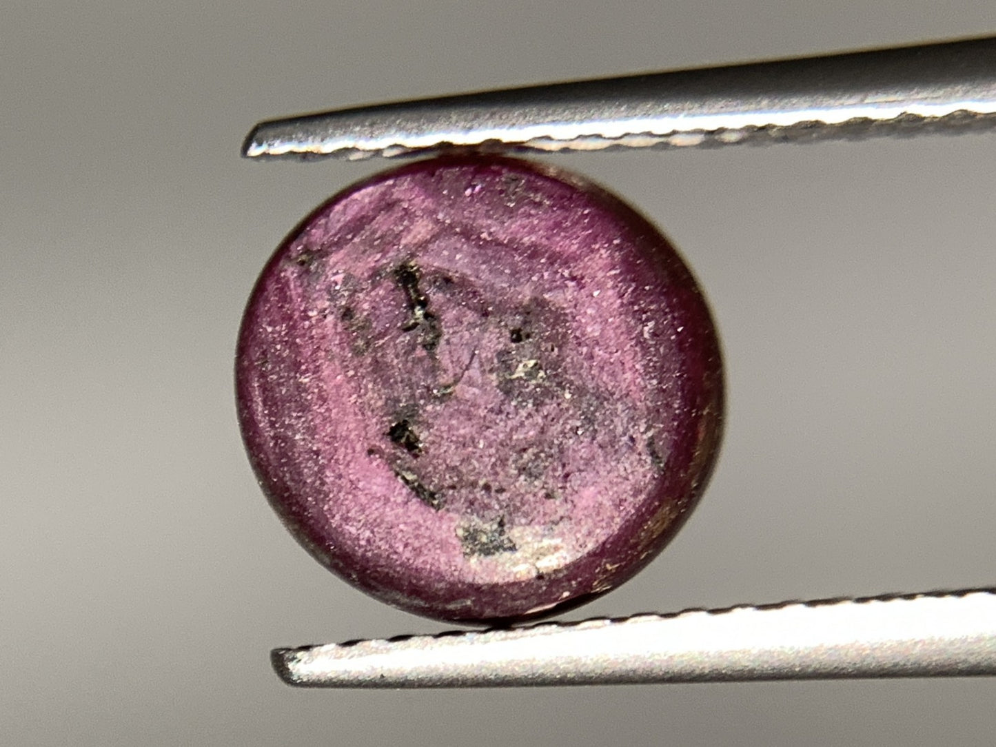 スタールビー 天然 4.357ct 宝石ソーティング付き 8.7㎜×8.3㎜×5.1㎜ ルース（ 裸石 ） 7493Y