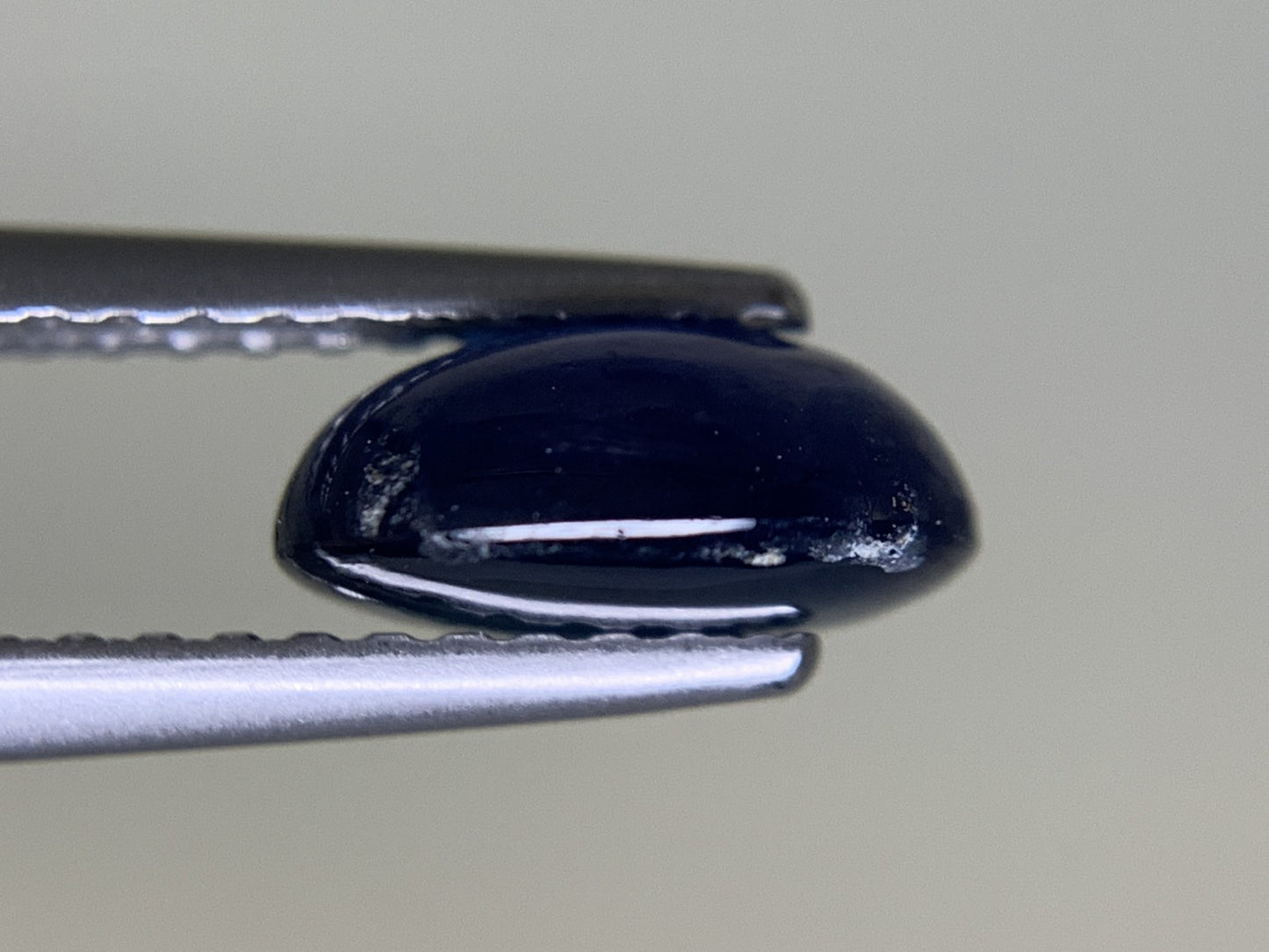サファイア 1.907ct  宝石ソーティング付き  8.0㎜×5.9㎜×3.6㎜  ルース（ 裸石 ） 4182Y