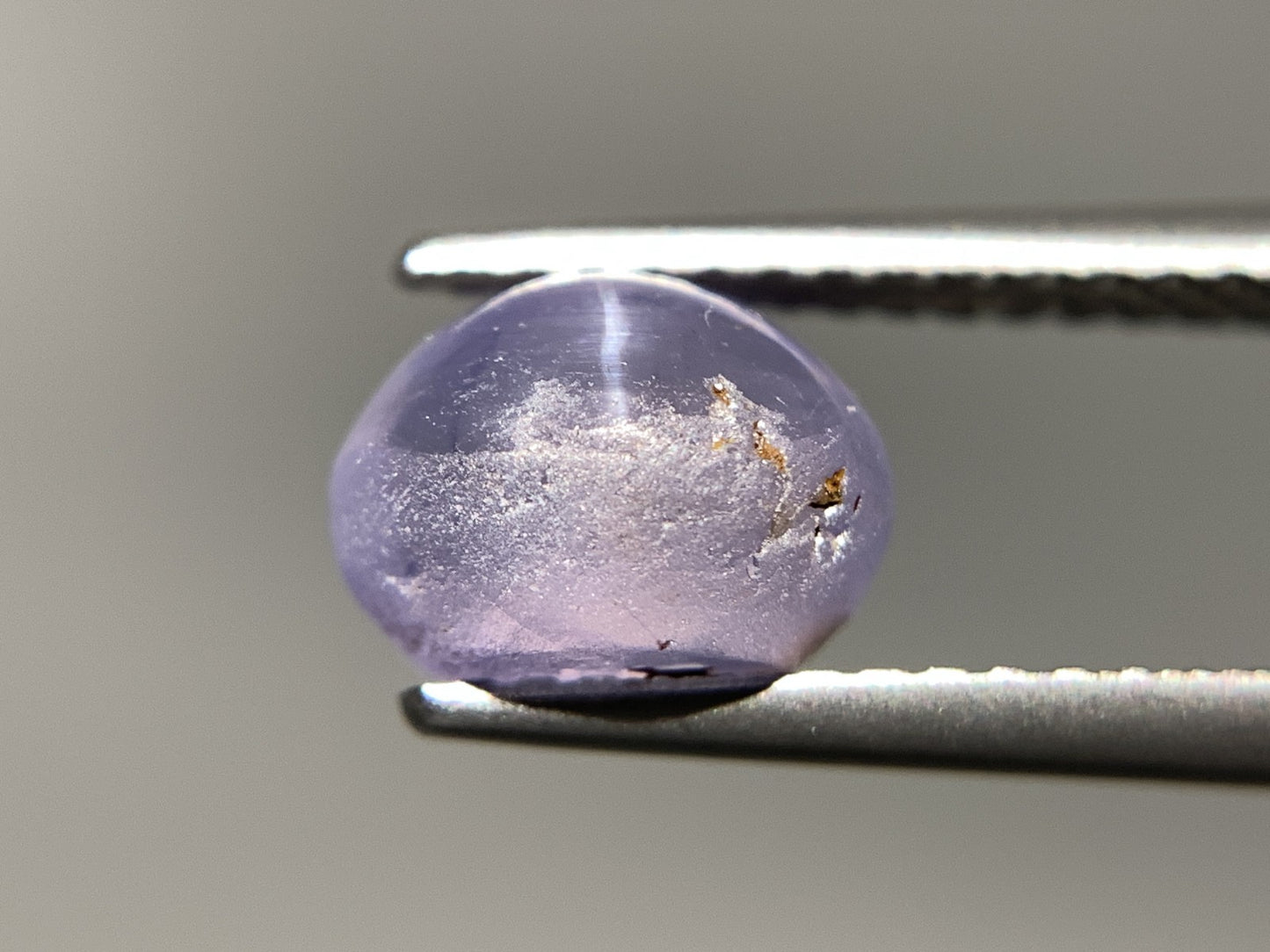 スターサファイア 天然 2.829ct 宝石ソーティング付き 7.7㎜×5.6㎜×5.8㎜ ルース（ 裸石 ） 7483Y